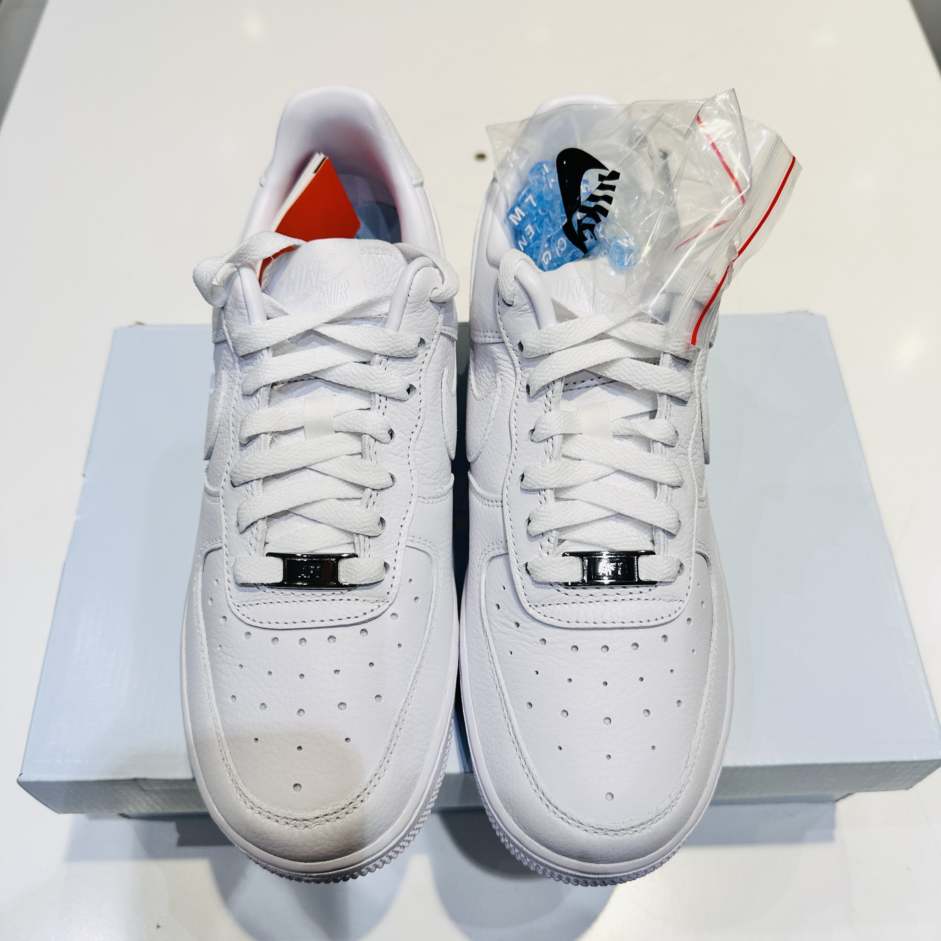Nike x Drake Nocta Air Force 1 Low SP Certified Lover Boy White 착용 스타일 - 1