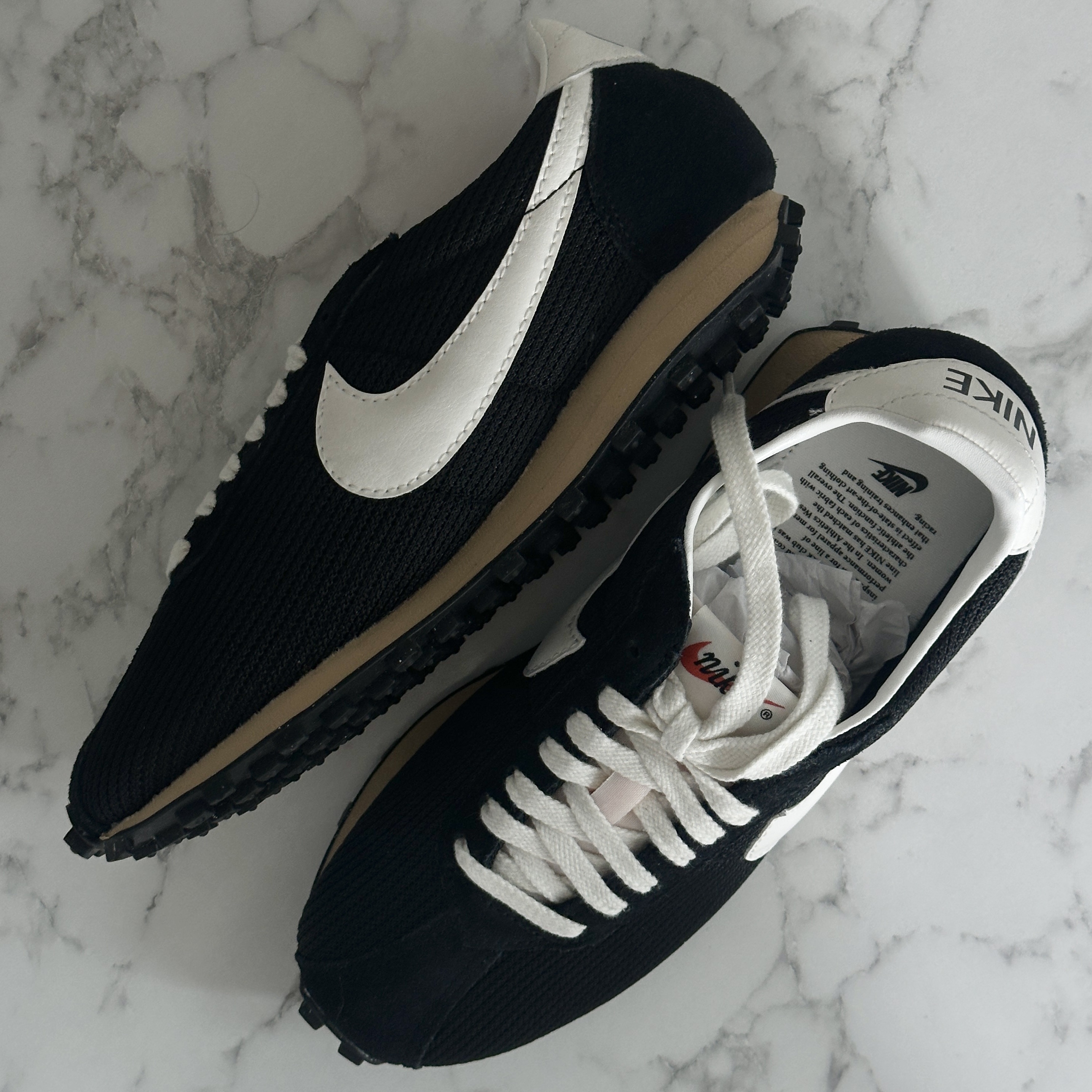 Nike LD-1000 SP Black and Sail 착용 스타일