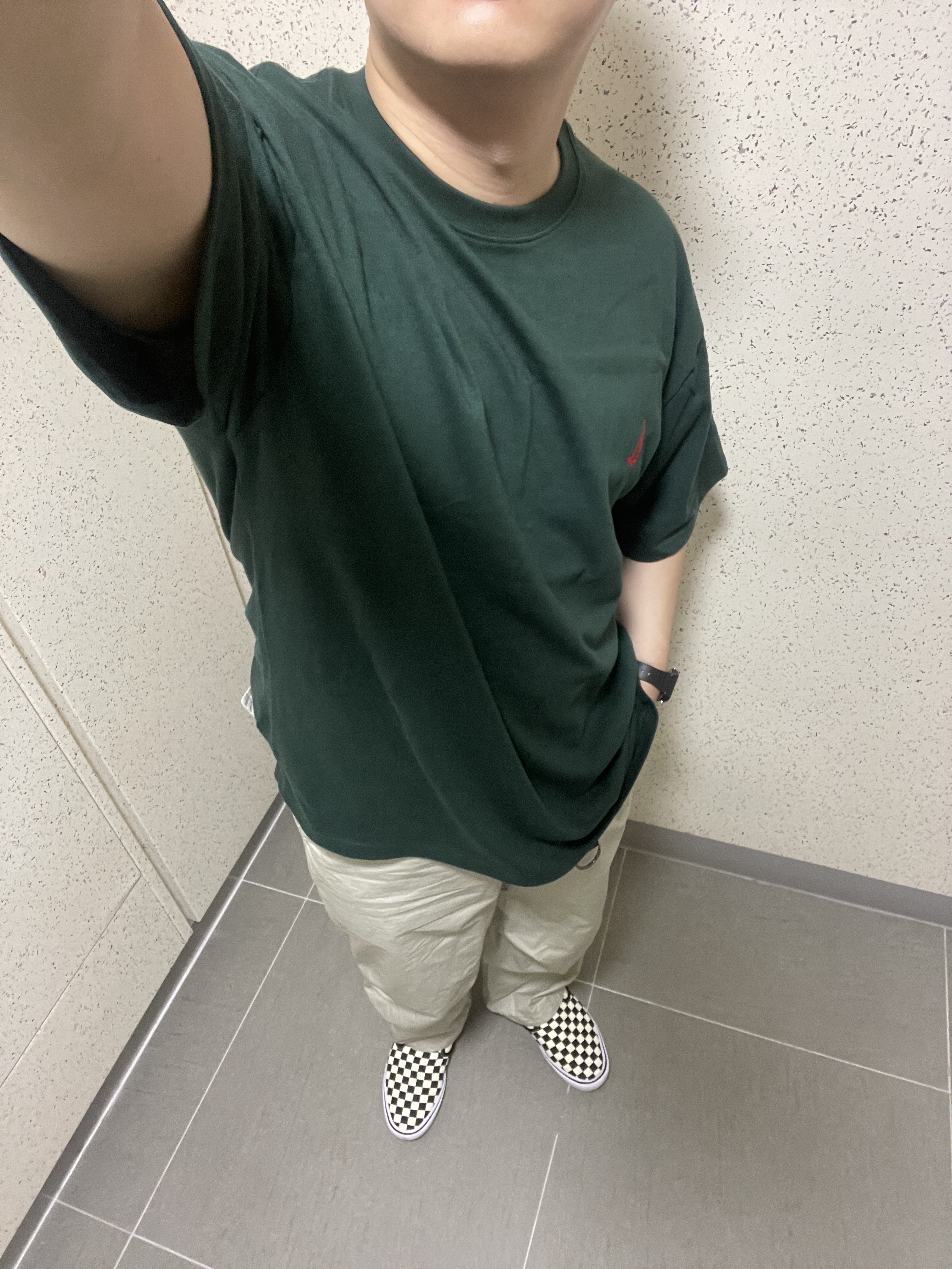 Vans Slip-On ComfyCush Checkerboard 착용 스타일 - 1