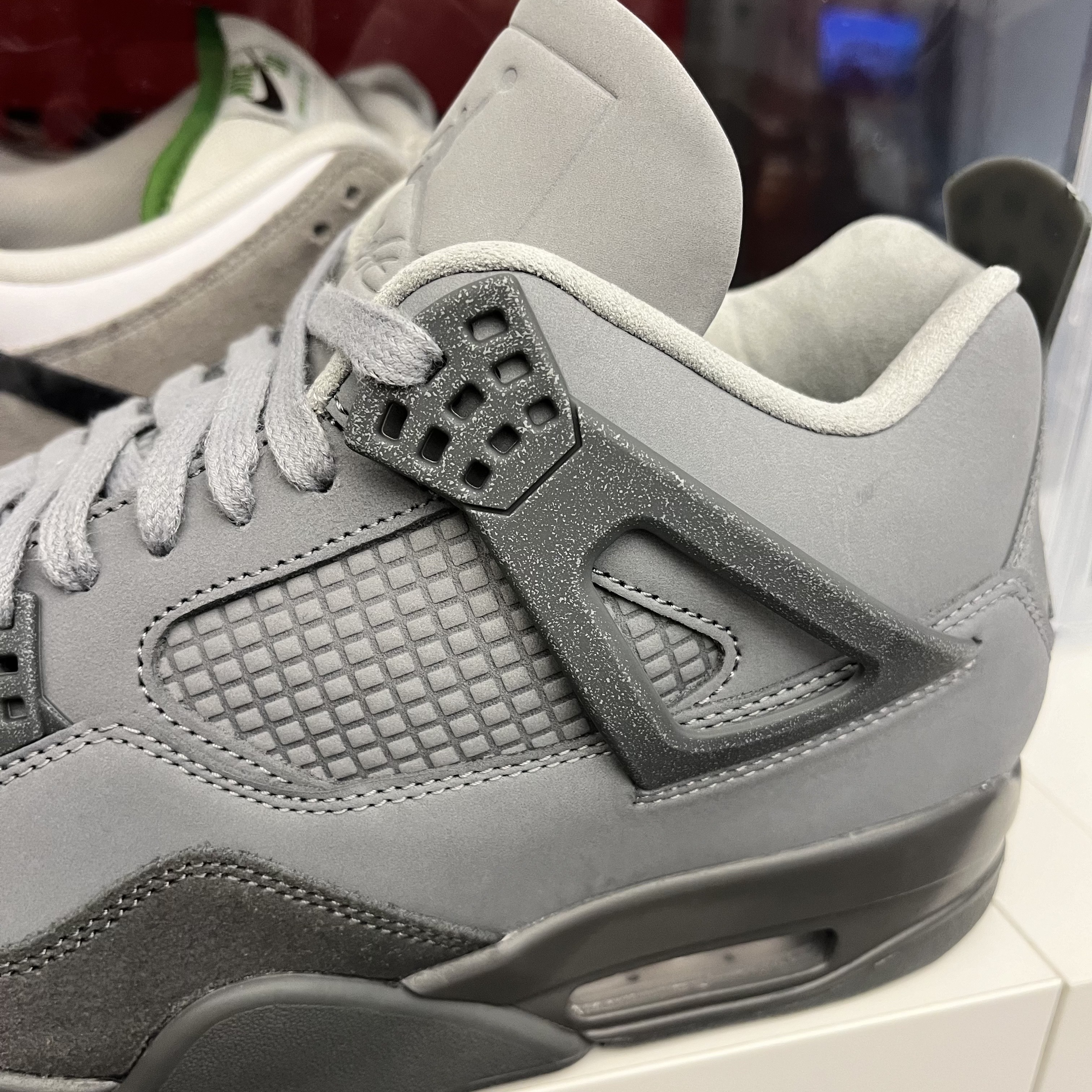 Jordan 4 Retro SE Wet Cement 착용 스타일 - 3