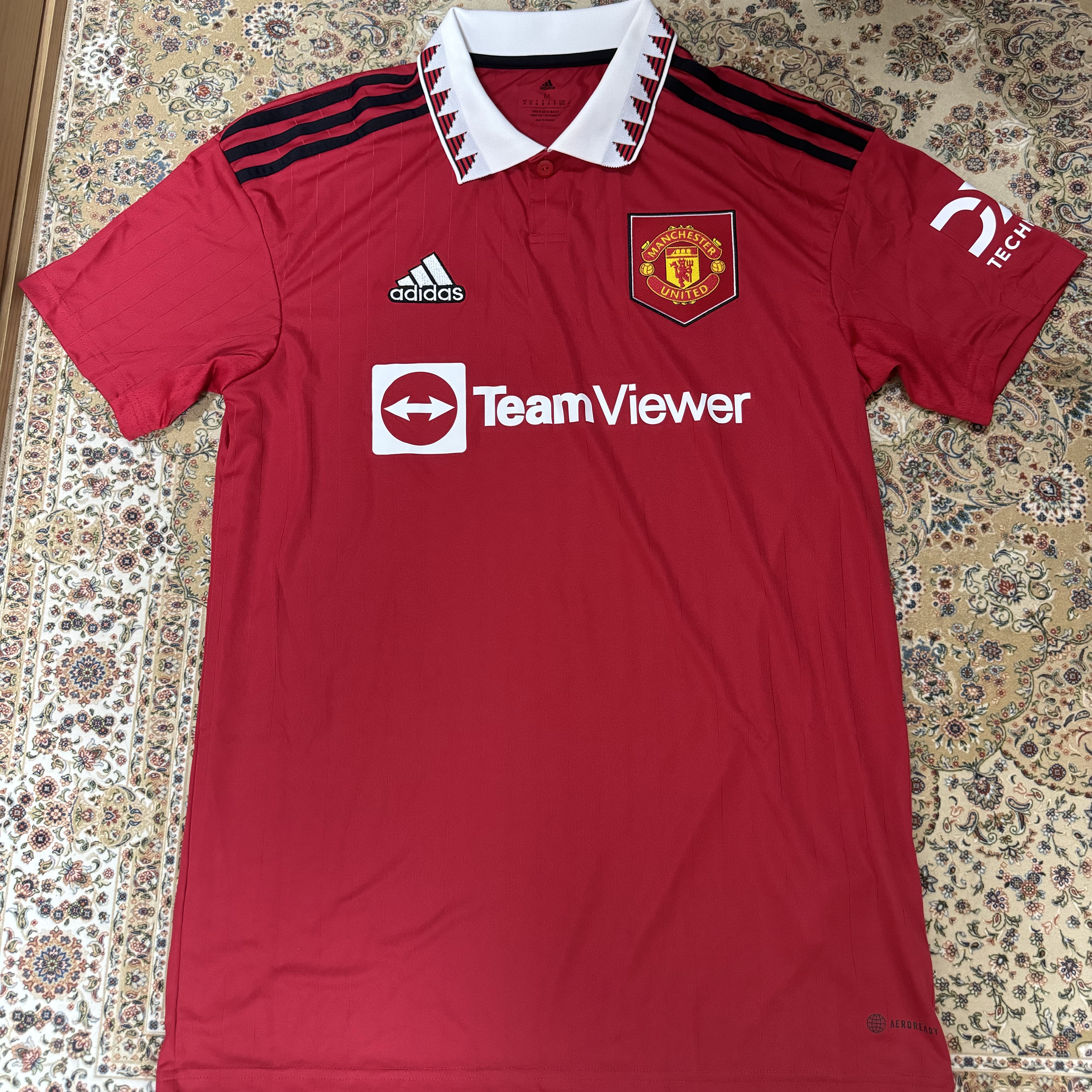 Adidas Manchester United 2022/23 Home Jersey Real Red - US Sizing (Non Marking Ver.) 착용 스타일