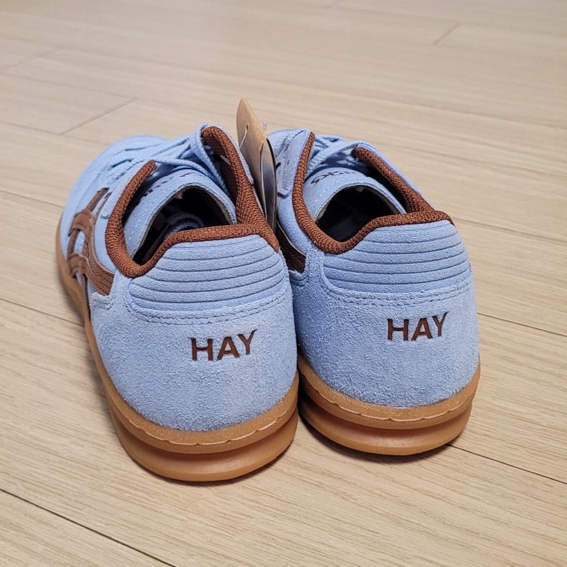 Asics x Hay Skyhand OG Chambray Blue Tortoise Shell 착용 스타일 - 2