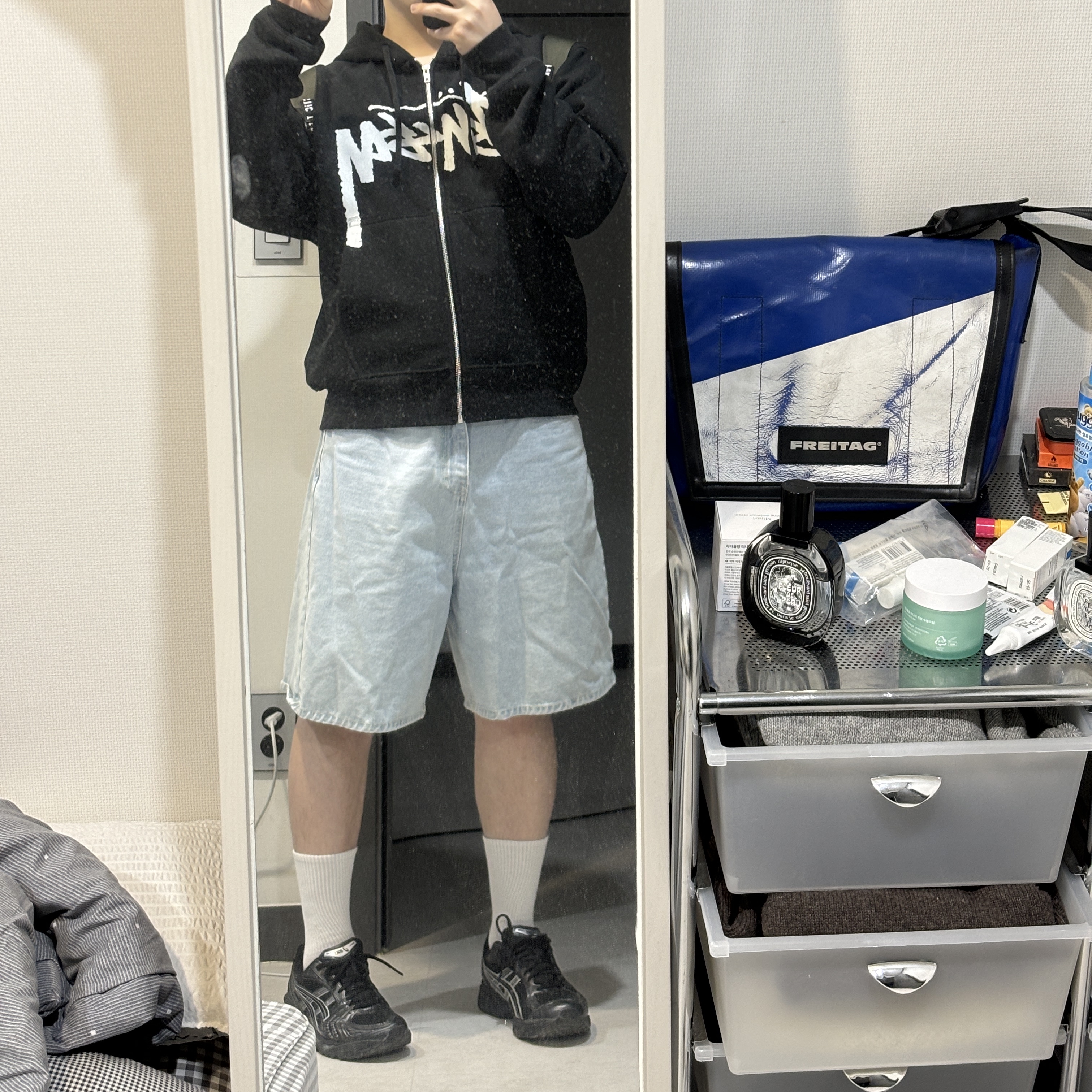 Stussy Stock Zip Hoodie Black, Asics Gel-Kayano 14 Black Pure Silver 착용 스타일