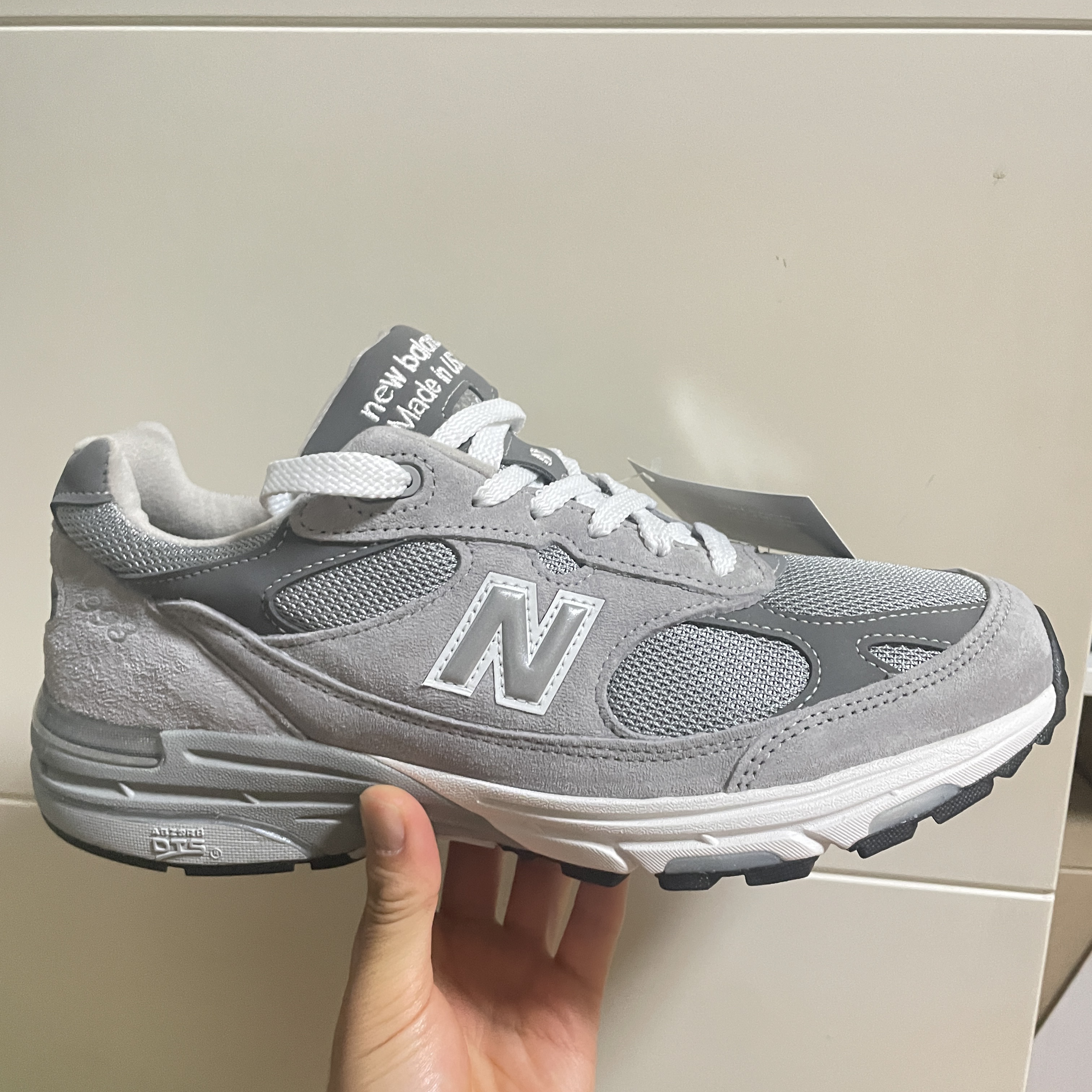 New Balance 993 Made in USA Grey - D Standard 착용 스타일