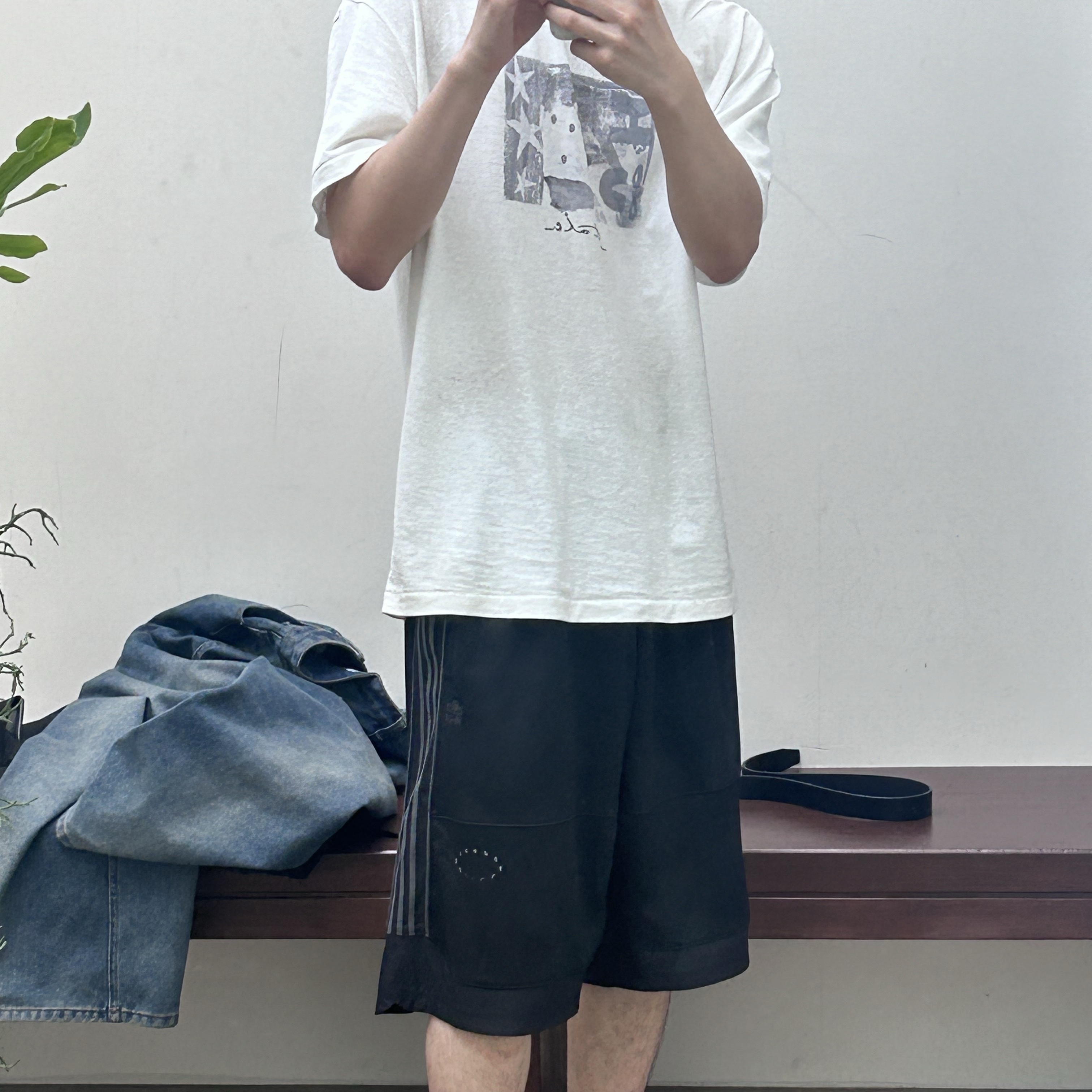 Polyteru HANK 1/2 Graphic T-Shirt 'Starmie' White 착용 스타일