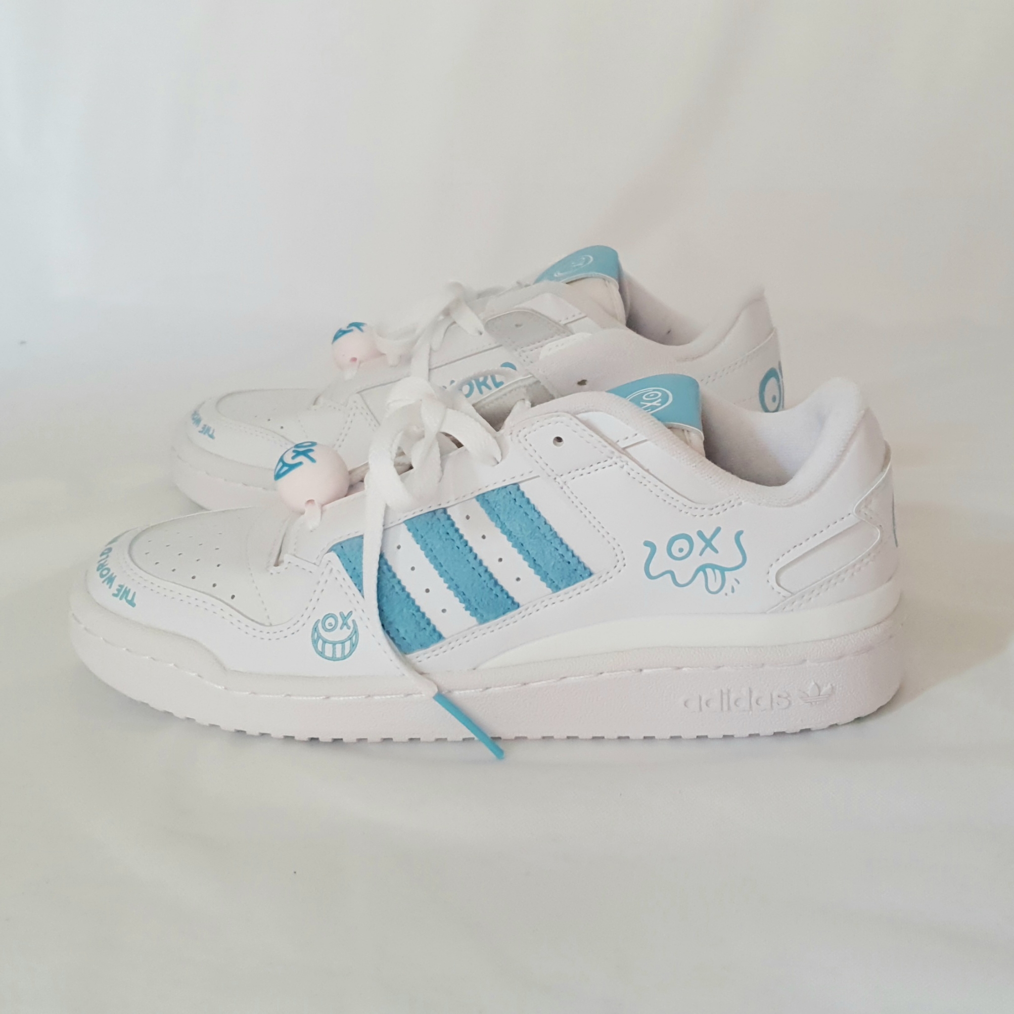 Adidas x Andre Saraiva Forum Low Cloud White 착용 스타일 - 3