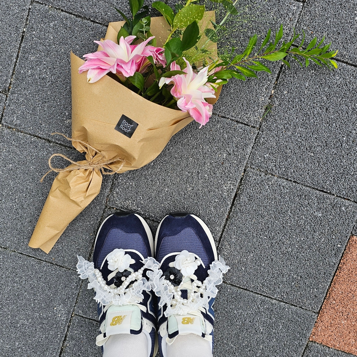 New Balance 574 Legacy Navy 착용 스타일 - 2