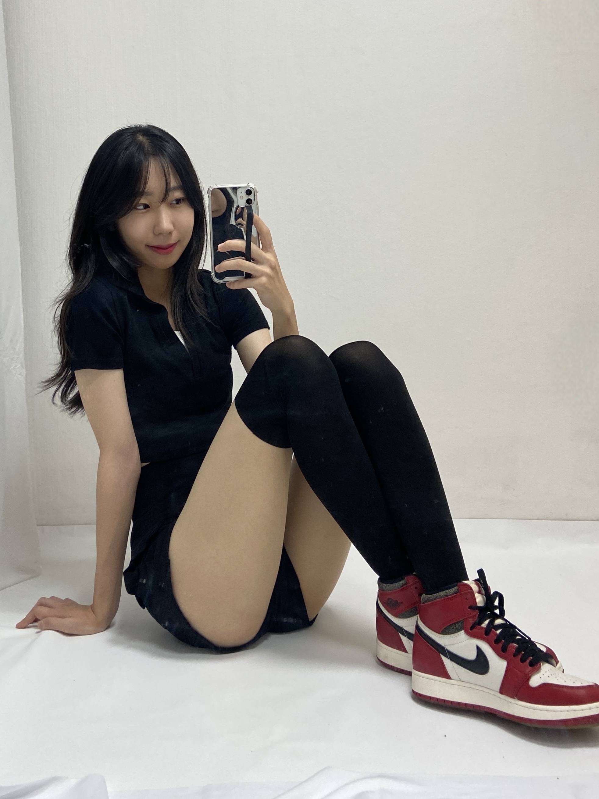 Nike x Stussy Air Penny II Rattan and Limestone, Jordan 1 Retro High OG Chicago 2022 착용 스타일 - 2