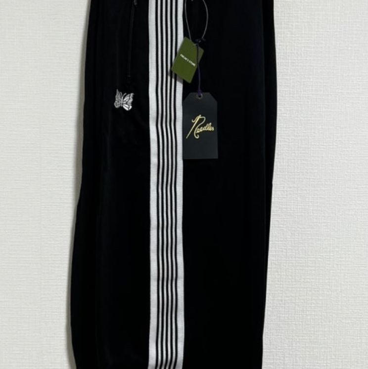 Needles H.D. Track Pants Poly Smooth Black White 착용 스타일