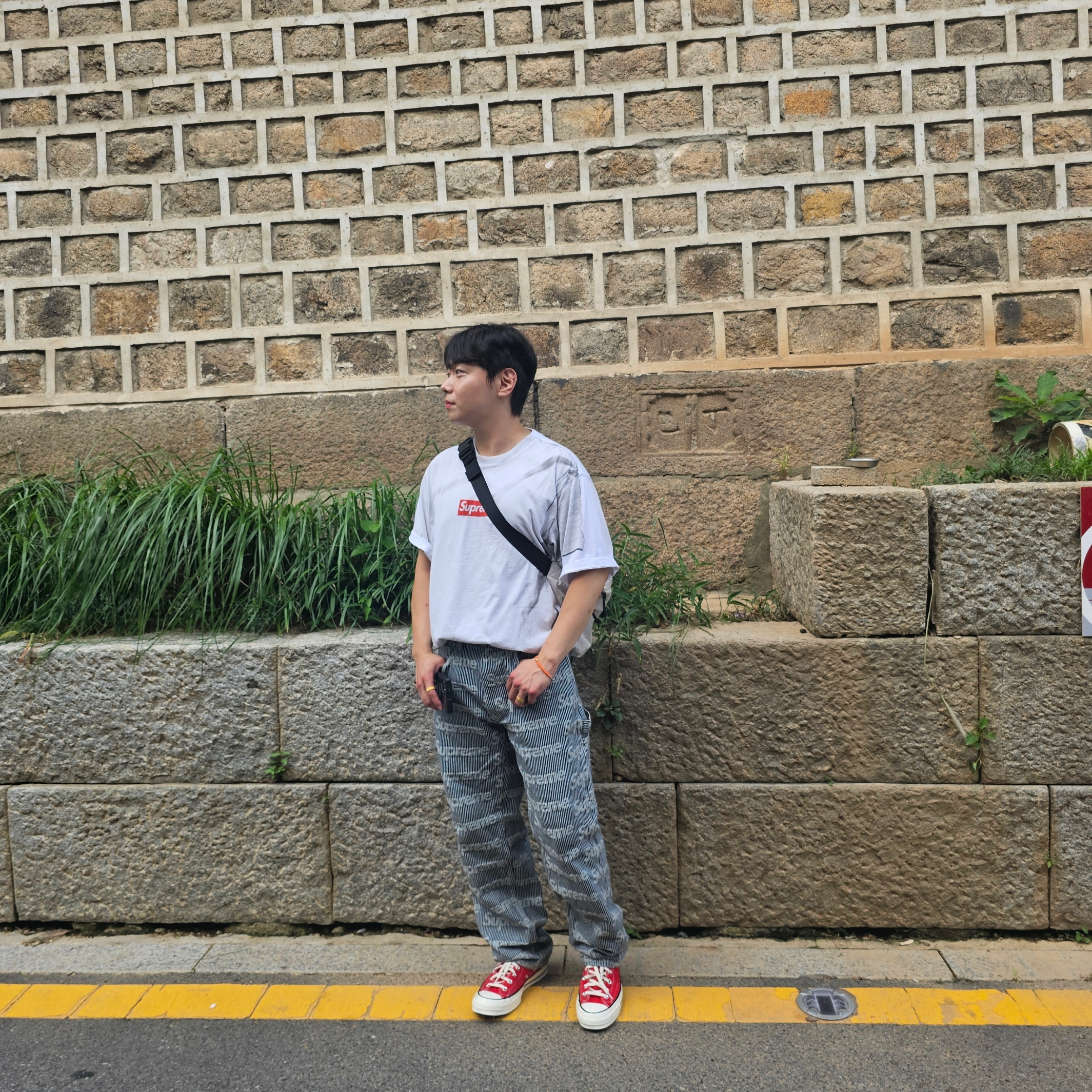 Supreme Denim Painter Pants Stripe - 24SS, Supreme x MM6 Maison Margiela Box Logo T-Shirt White - 24SS 착용 스타일 - 5