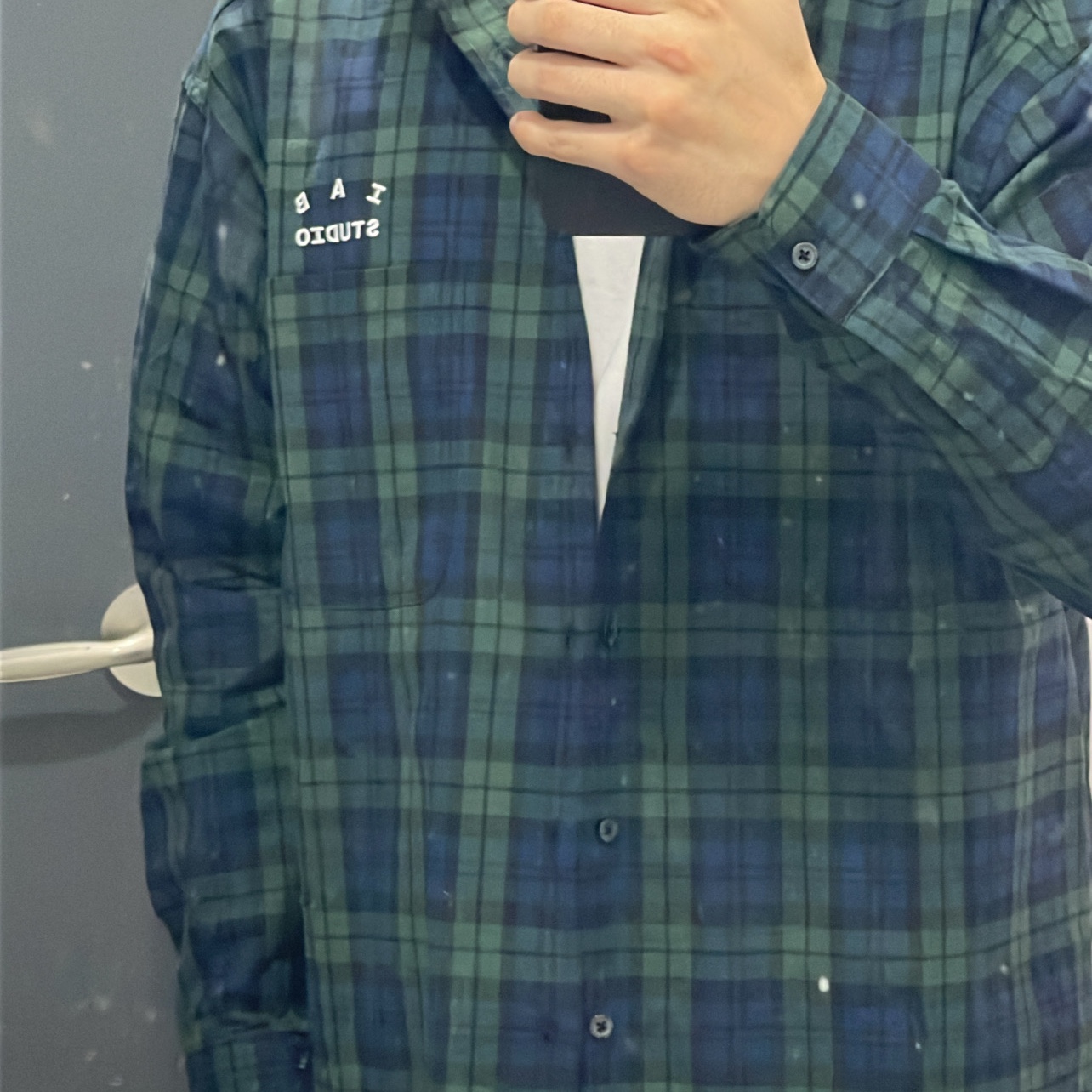 IAB Studio Blackwatch Tartan Shirt Blue Green 착용 스타일