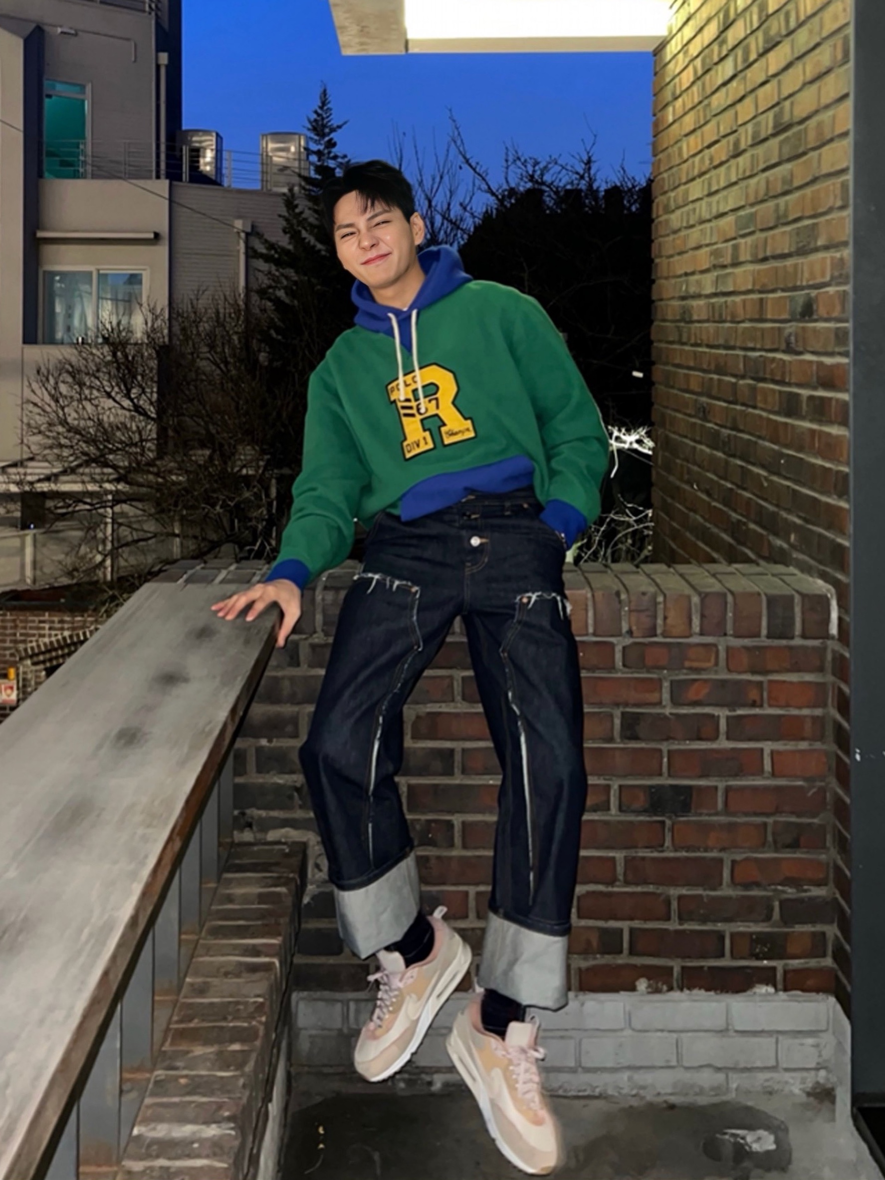 (W) Nike Air Max 90 Phantom Sanddrift 착용 스타일 - 2