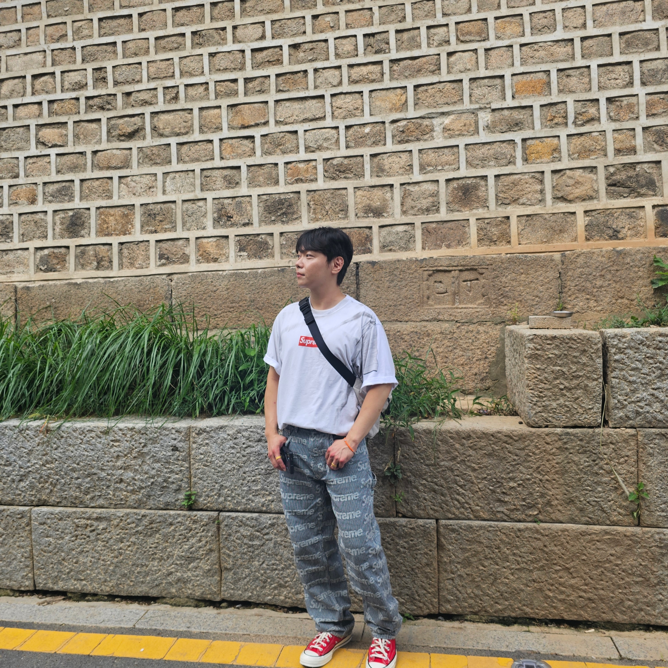 Supreme x MM6 Maison Margiela Box Logo T-Shirt White - 24SS, Supreme Denim Painter Pants Stripe - 24SS 착용 스타일
