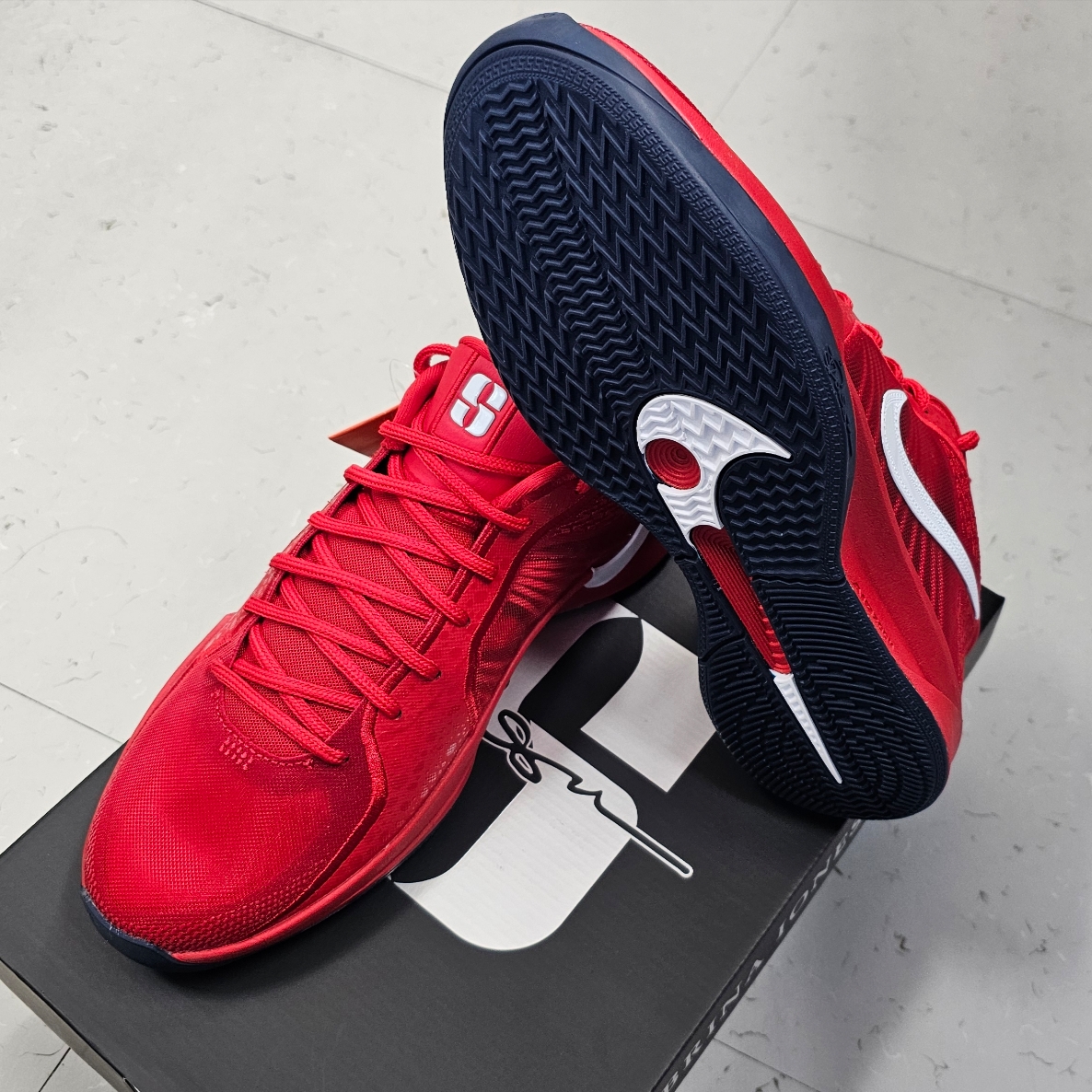 Nike Sabrina 2 EP Sport Red, Nike x Peaceminusone Air Force 1 Low Para-Noise 착용 스타일 - 2