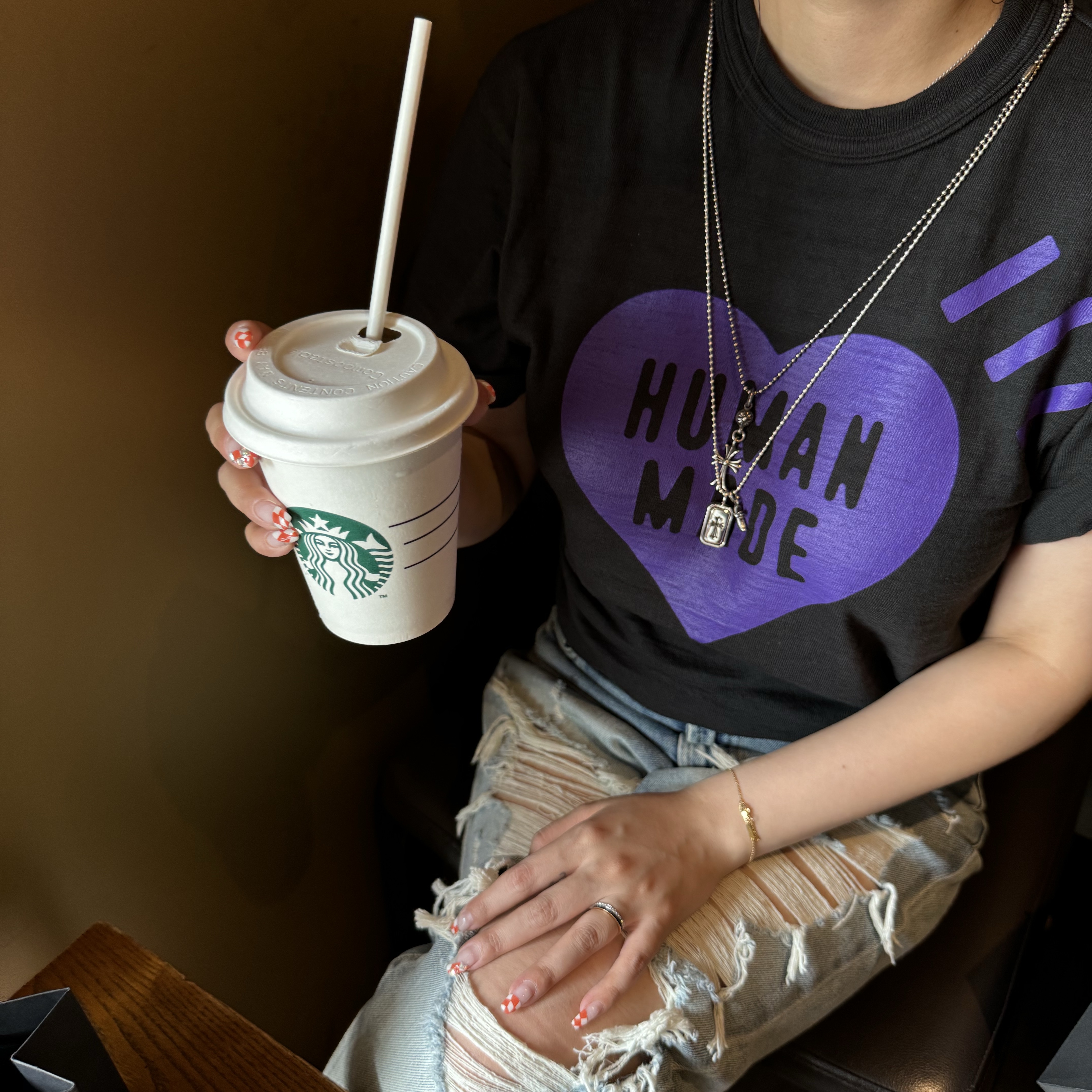Human Made Heart T-Shirt Black - Fukuoka Store Exclusive 착용 스타일 - 1