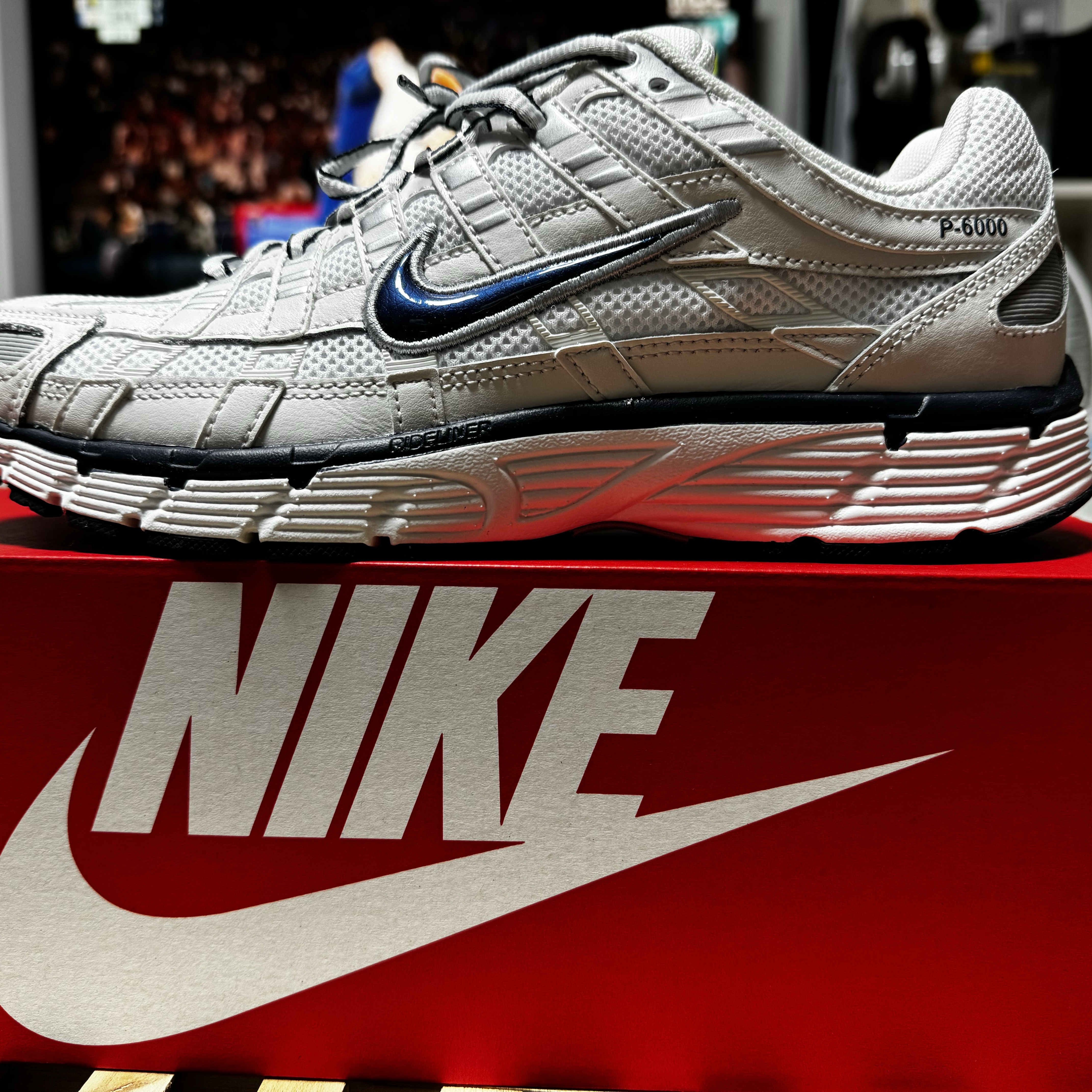 Nike P-6000 Phantom Summit White 착용 스타일 - 2