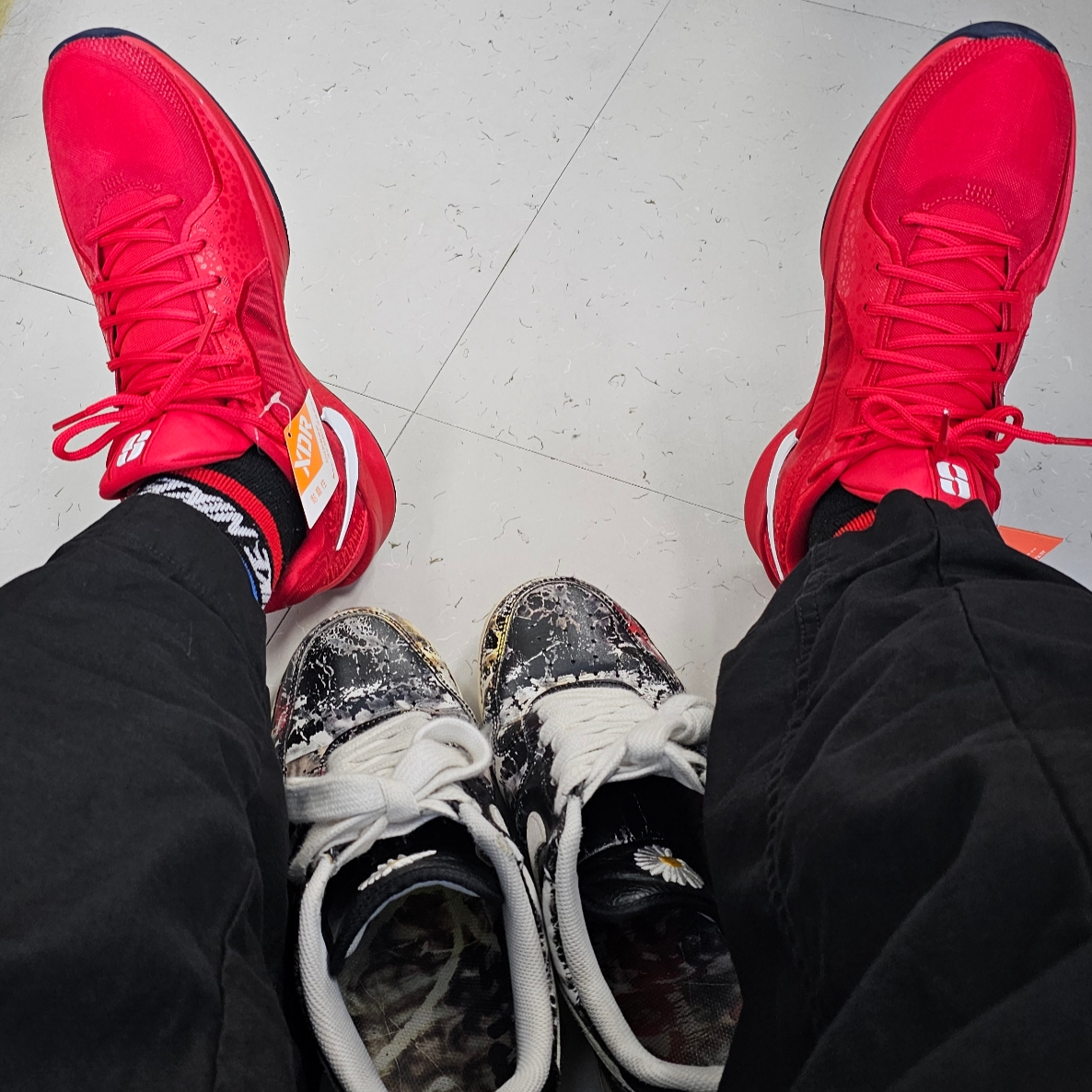 Nike Sabrina 2 EP Sport Red, Nike x Peaceminusone Air Force 1 Low Para-Noise 착용 스타일 - 3