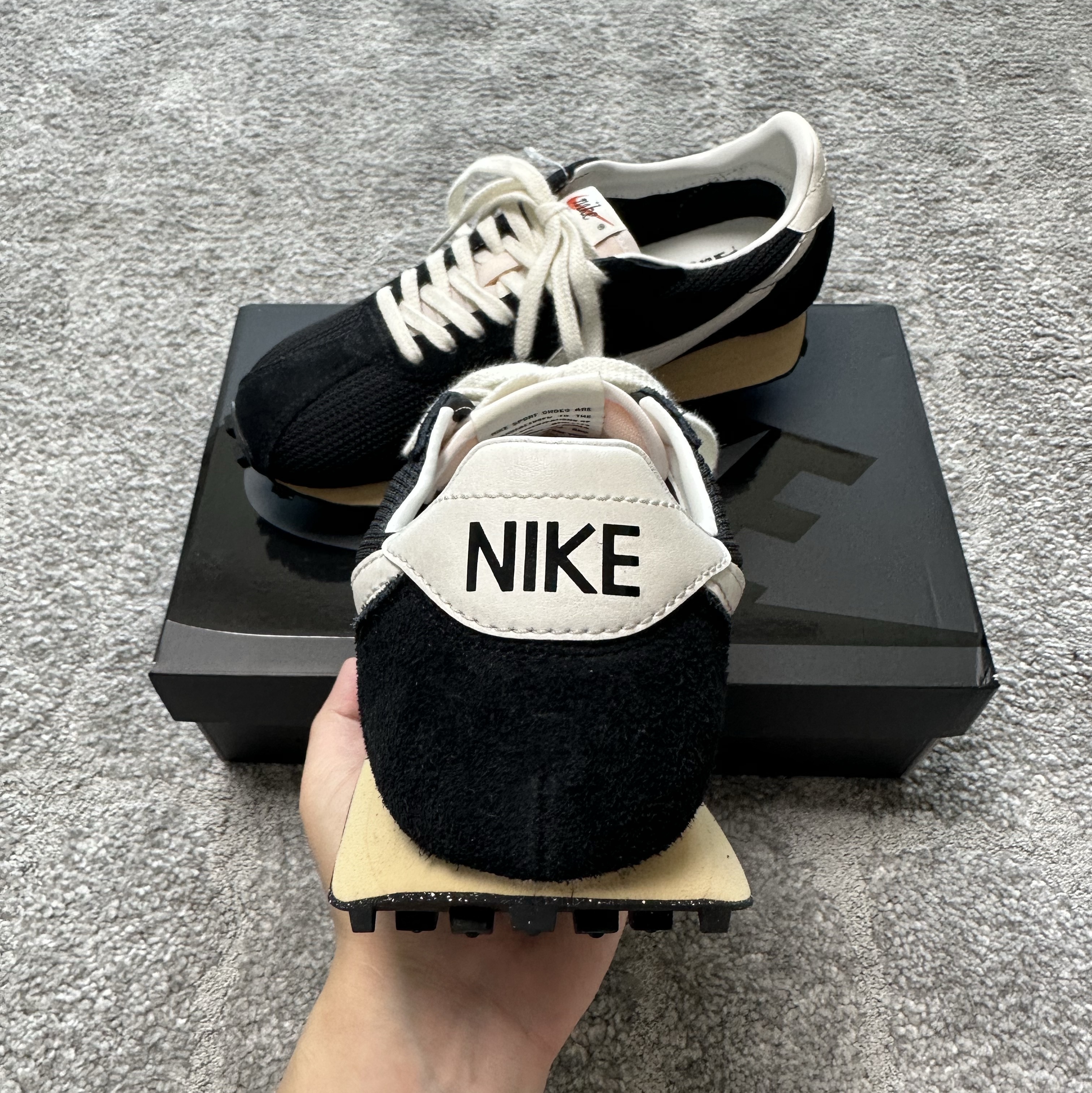 Nike LD-1000 SP Black and Sail 착용 스타일 - 2