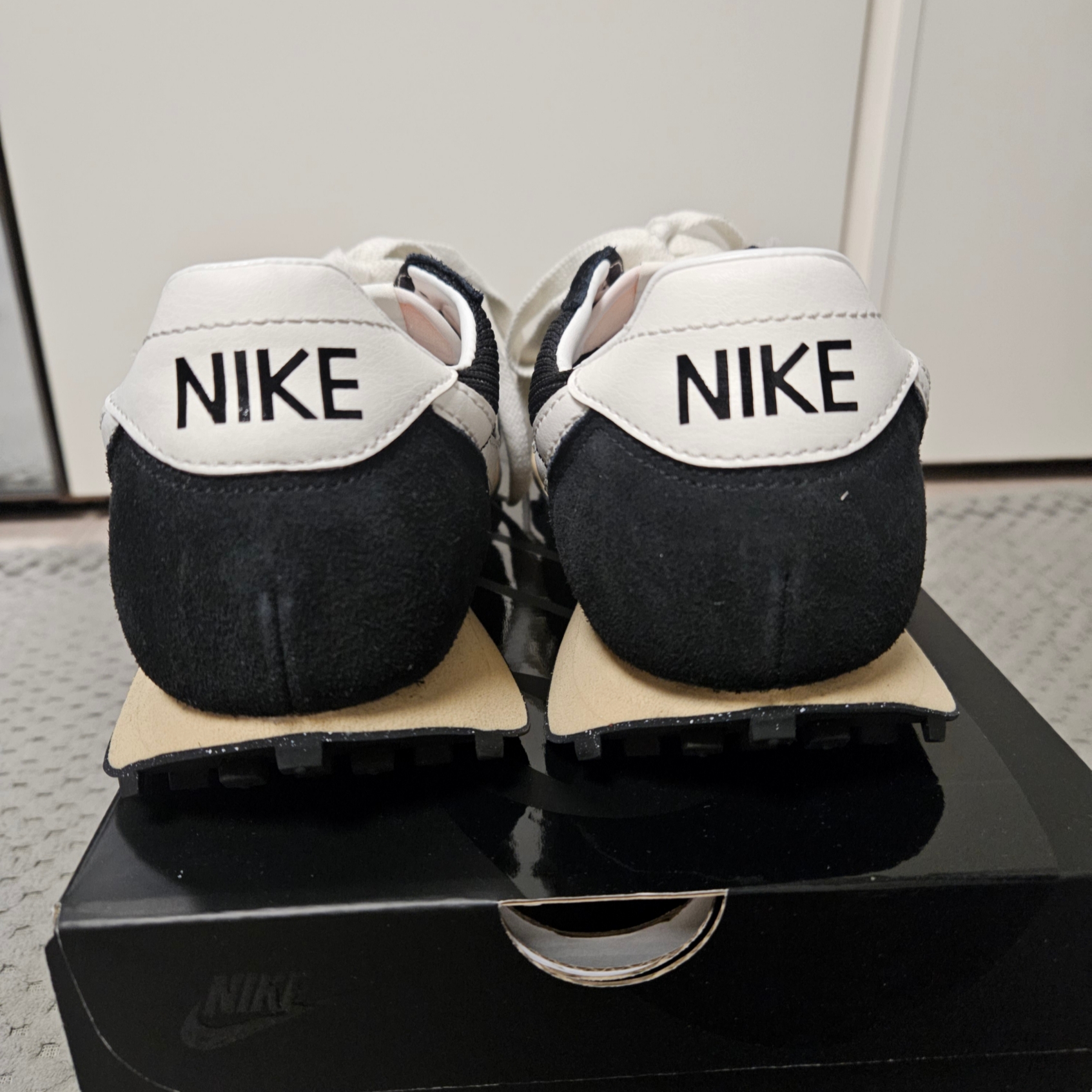 Nike LD-1000 SP Black and Sail 착용 스타일 - 3