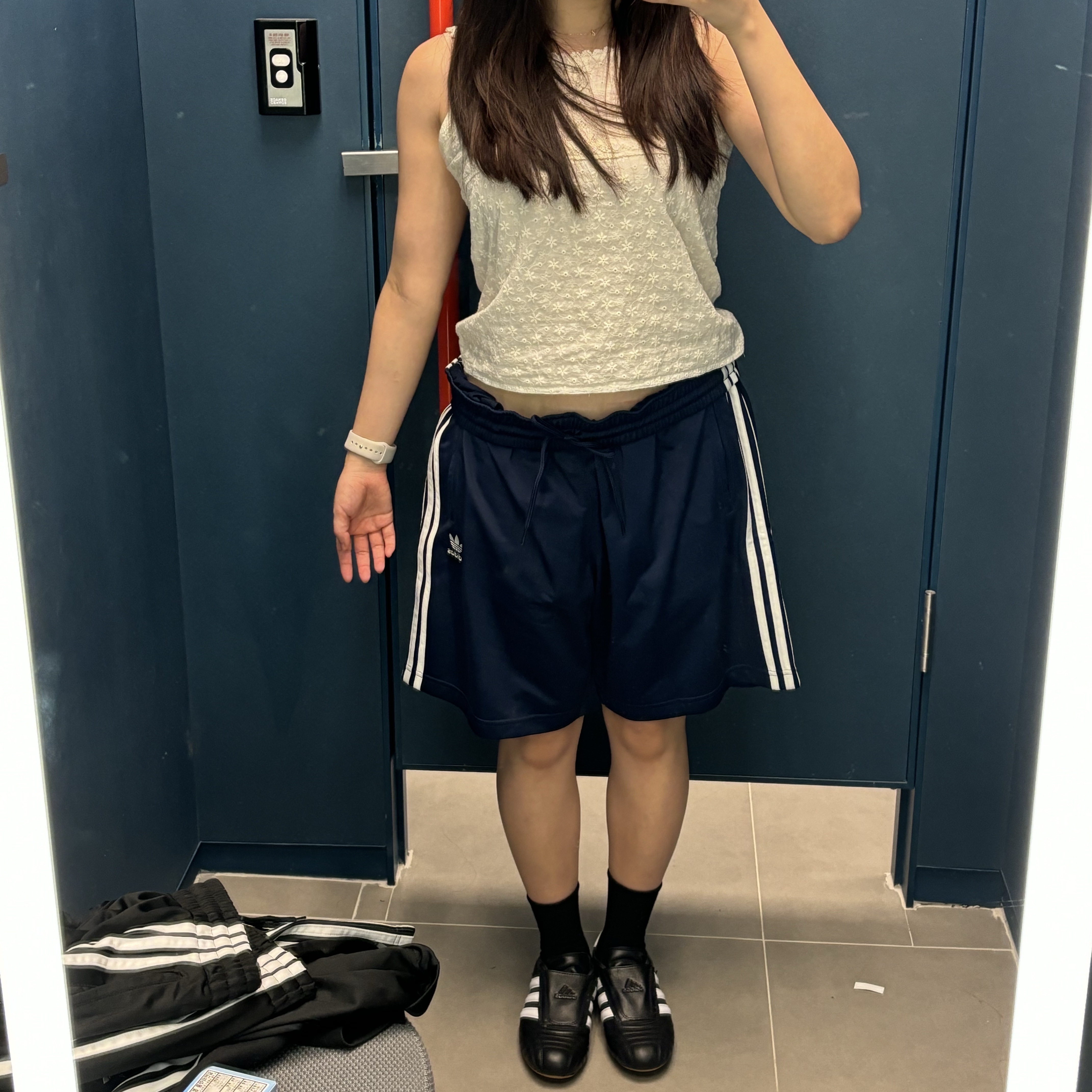 (W) Adidas Taekwondo Core Black Cloud White, Adidas Adicolor Firebird Shorts Night Indigo - KR Sizing 착용 스타일 - 1