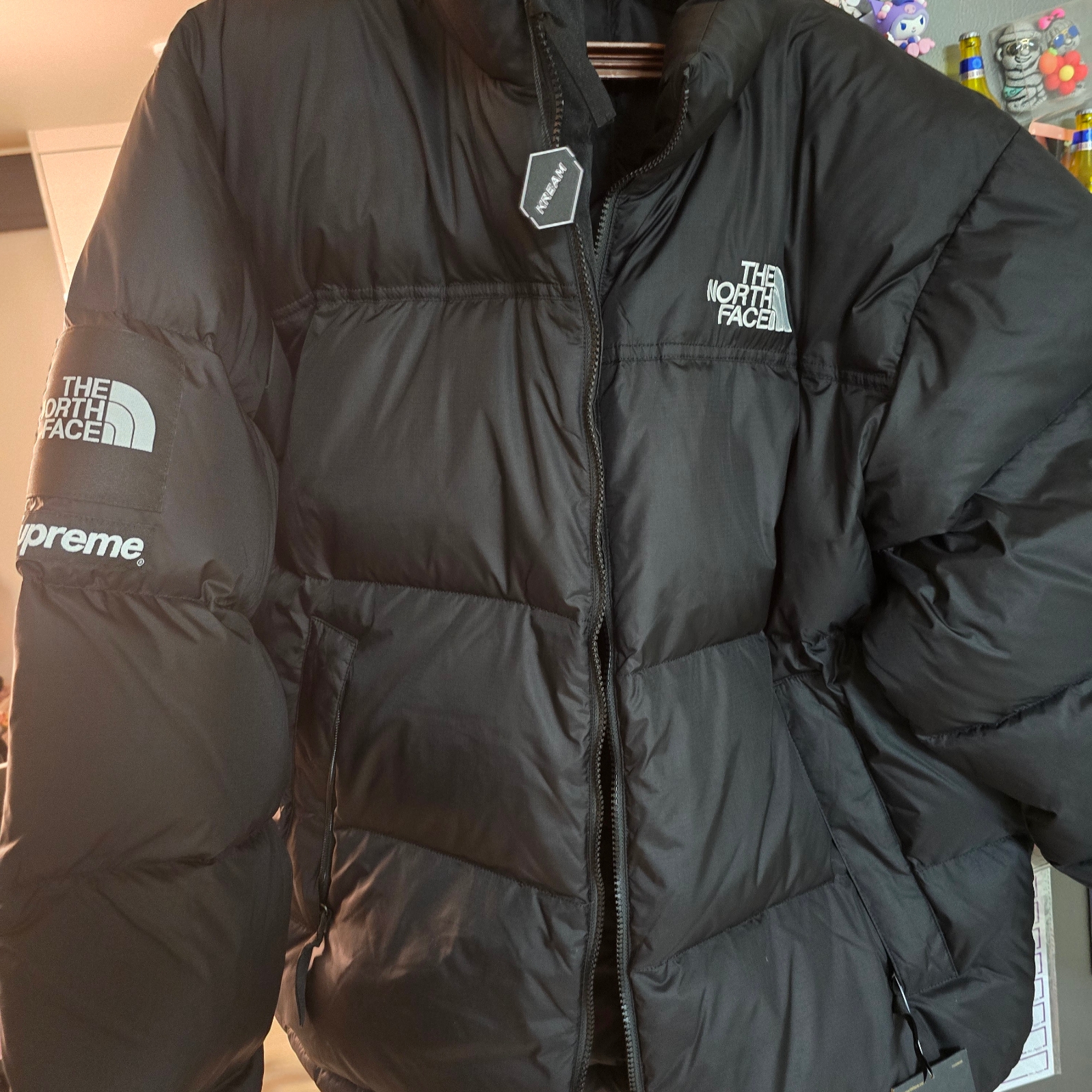 Supreme x The North Face Split Nuptse Jacket Black - 24SS 착용 스타일 - 1