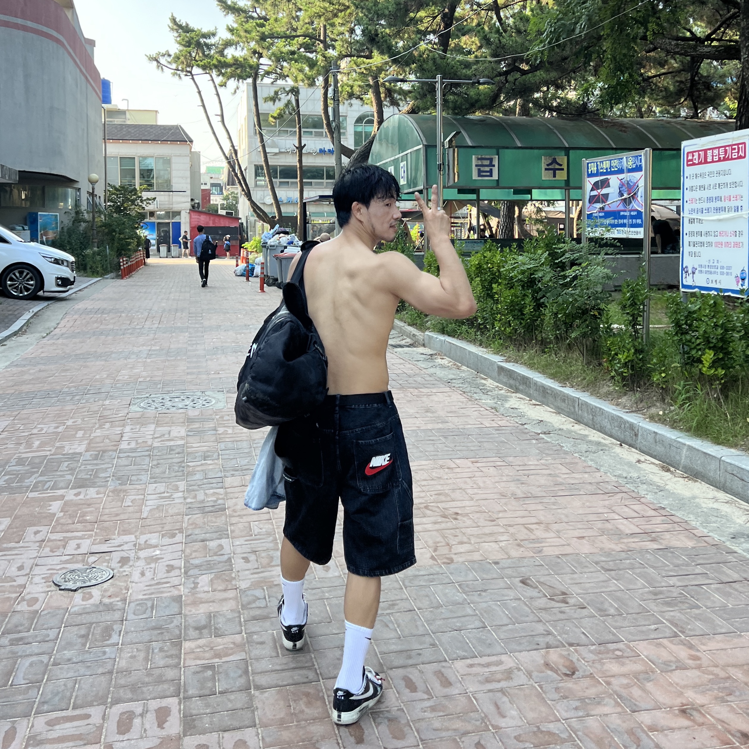 Supreme x Nike Denim Short Black - 24SS, Nike x Peaceminusone Air Force 1 Low Para-Noise 착용 스타일 - 1