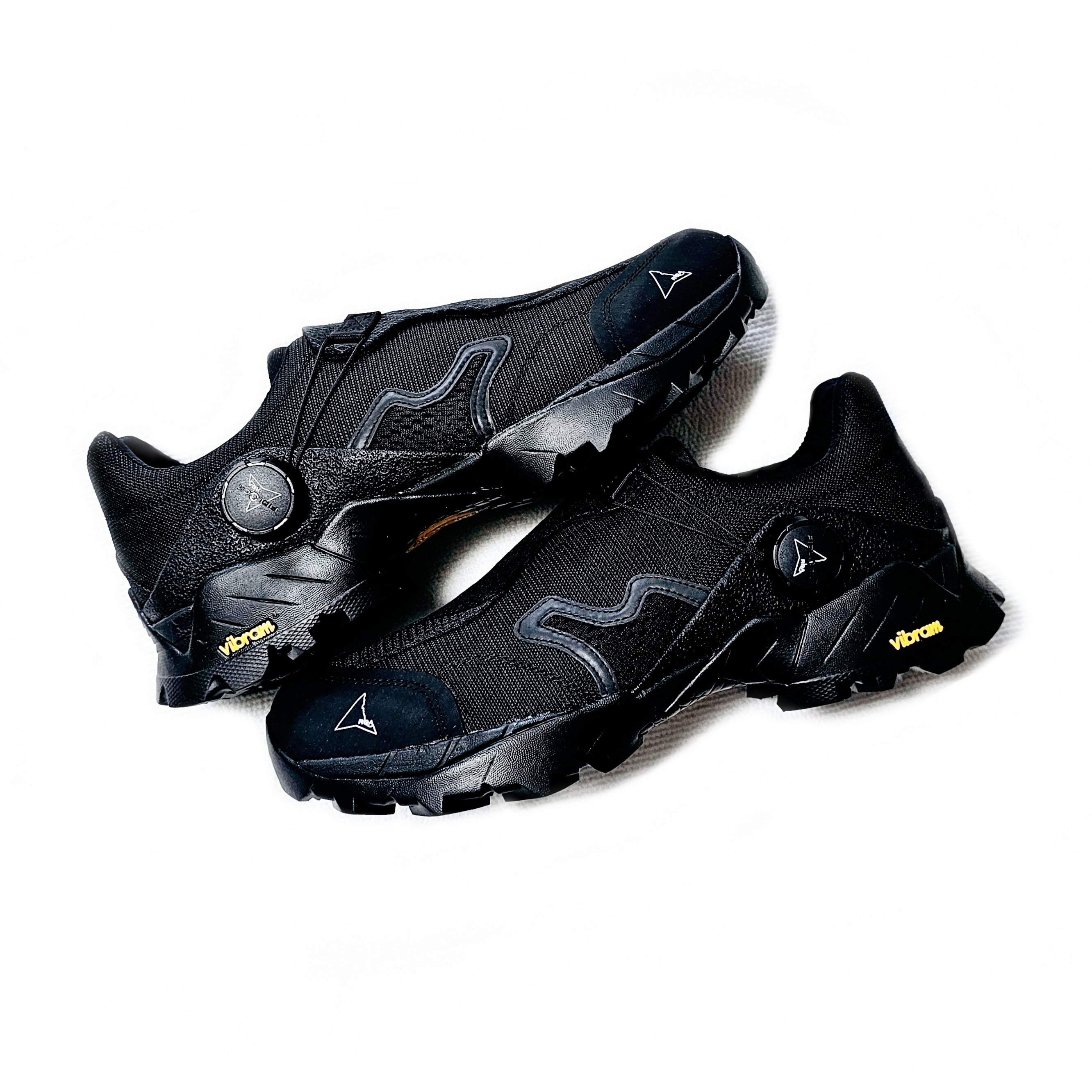 Roa Hiking Minaar Black 착용 스타일