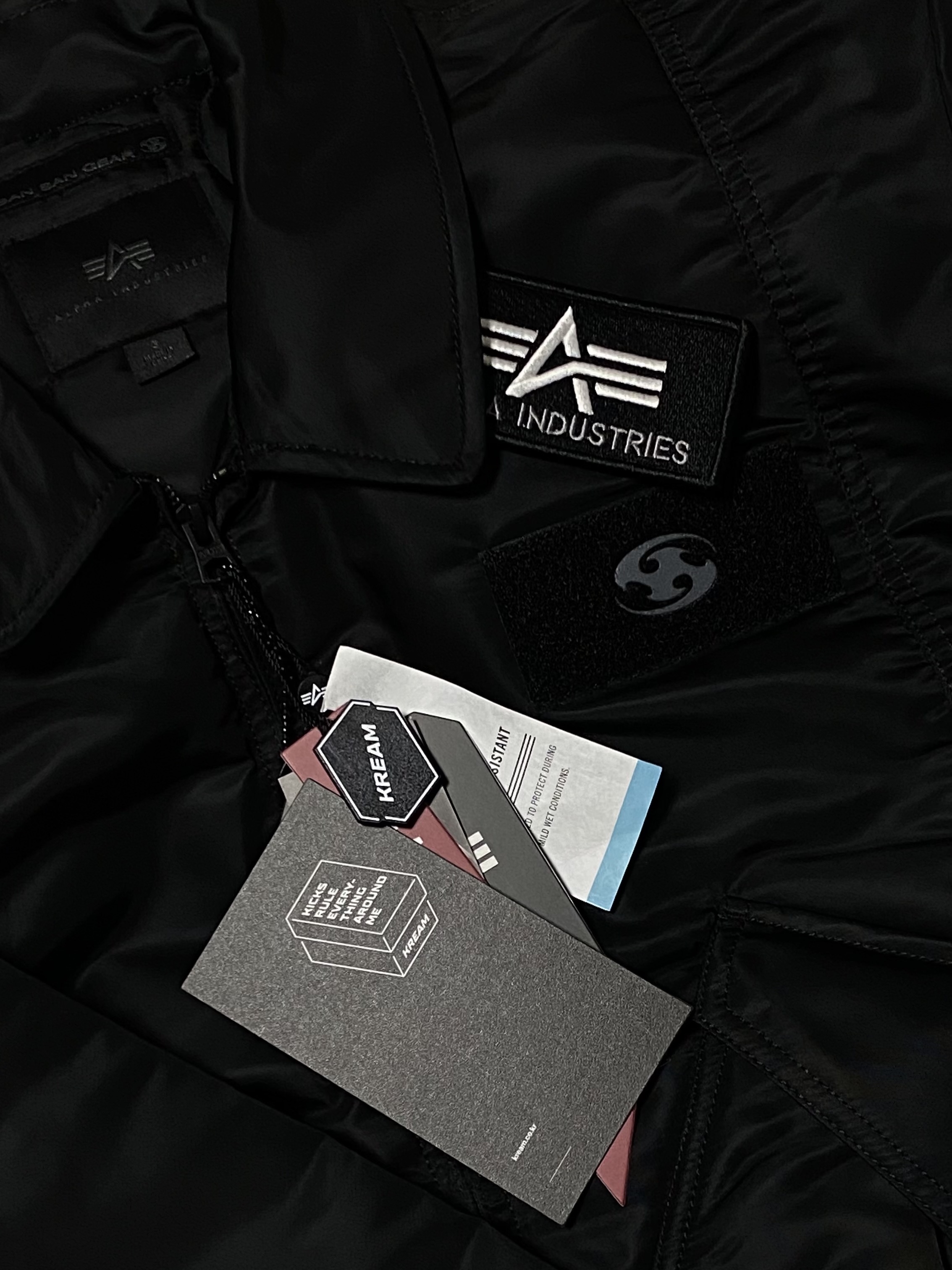 Sansan Gear x Alpha Industries CWU 45/P Flight Jacket Black - 23FW 착용 스타일