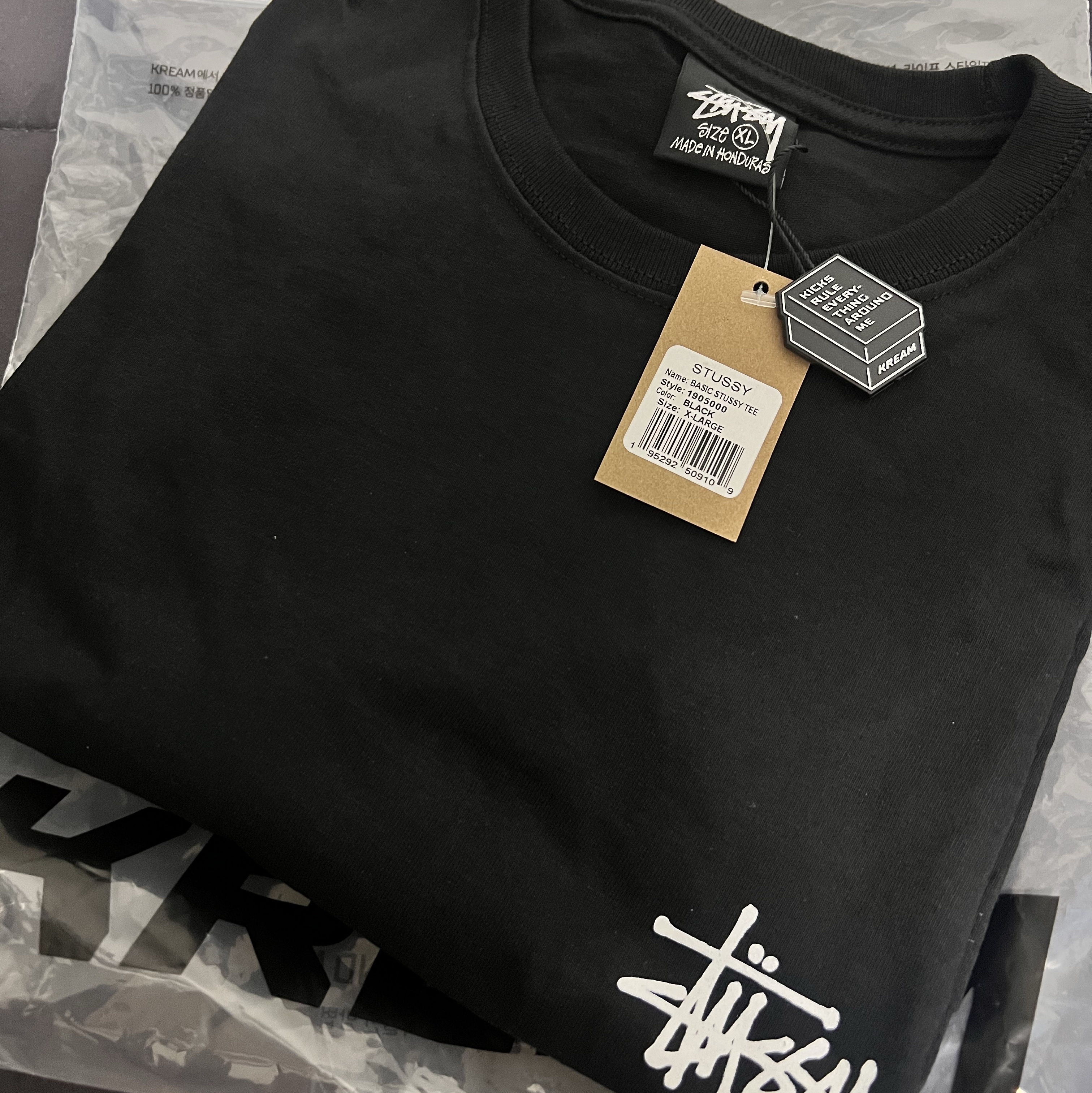 Stussy Basic Stussy T-Shirt Black 2024, 2025 착용 스타일