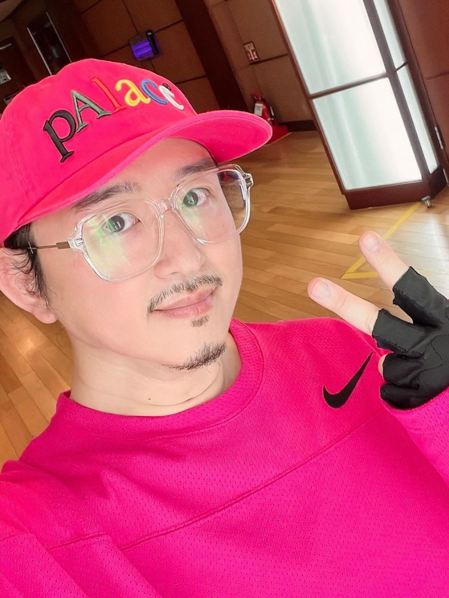 Nike x Stussy Long Sleeve Top Fireberry (FJ9164-615), Palace Start Up Pal Hat Pink - 23SS 착용 스타일 - 2