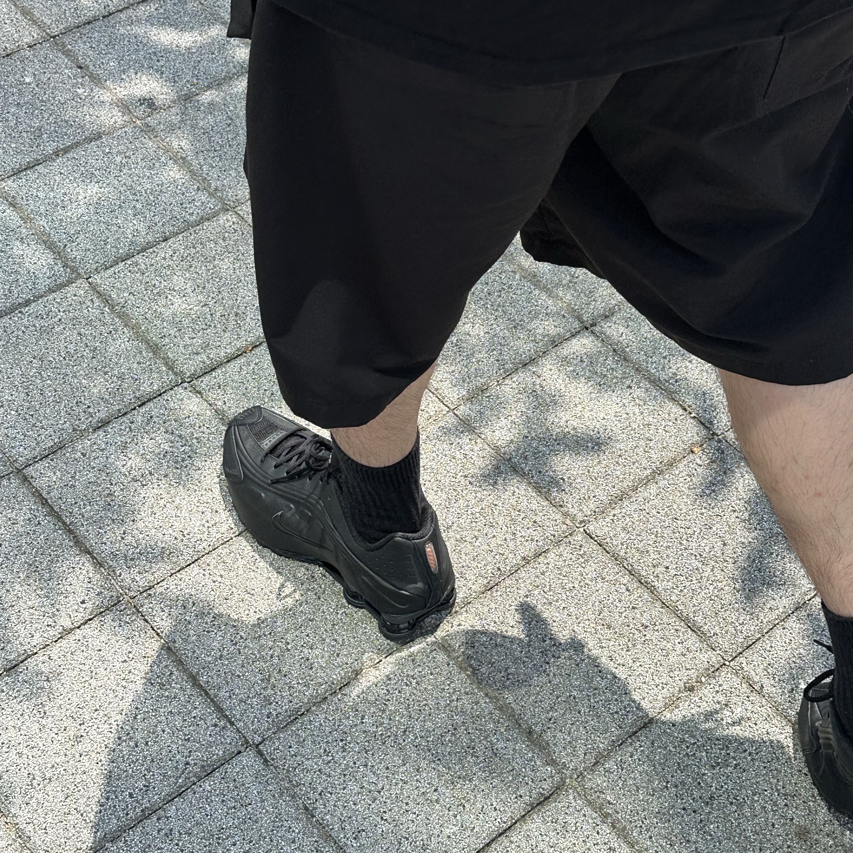 (W) Nike Shox R4 Black 착용 스타일