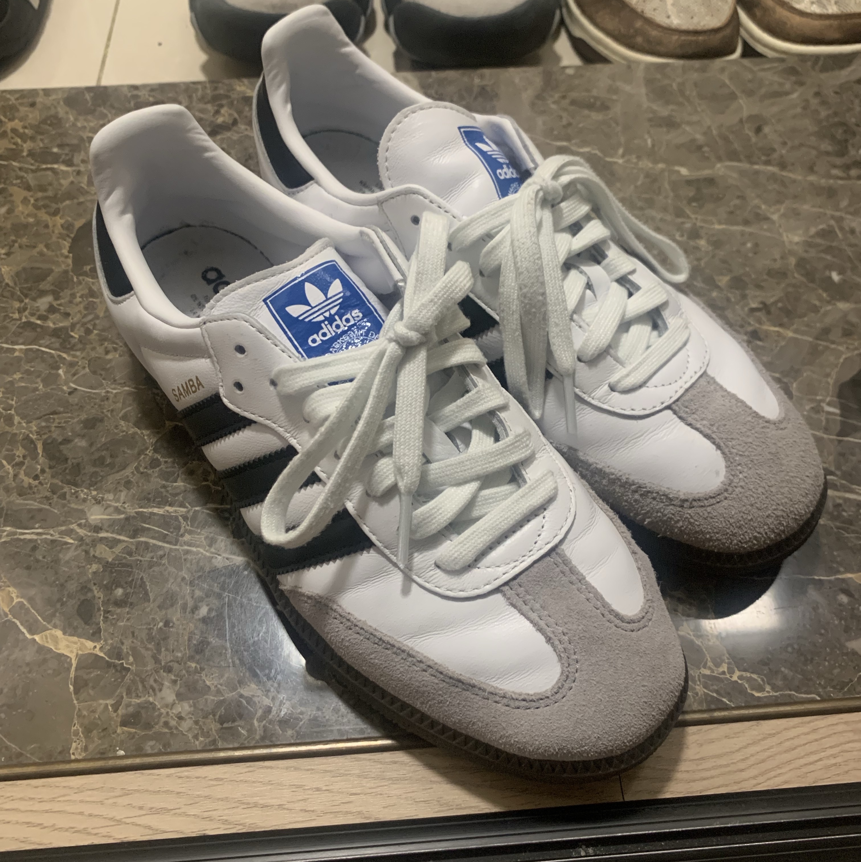 Adidas Samba OG Cloud White 착용 스타일