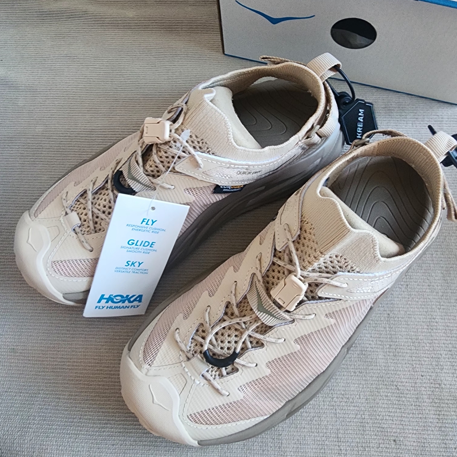 (W) Hoka Hopara 2 Shifting Sand 착용 스타일 - 3