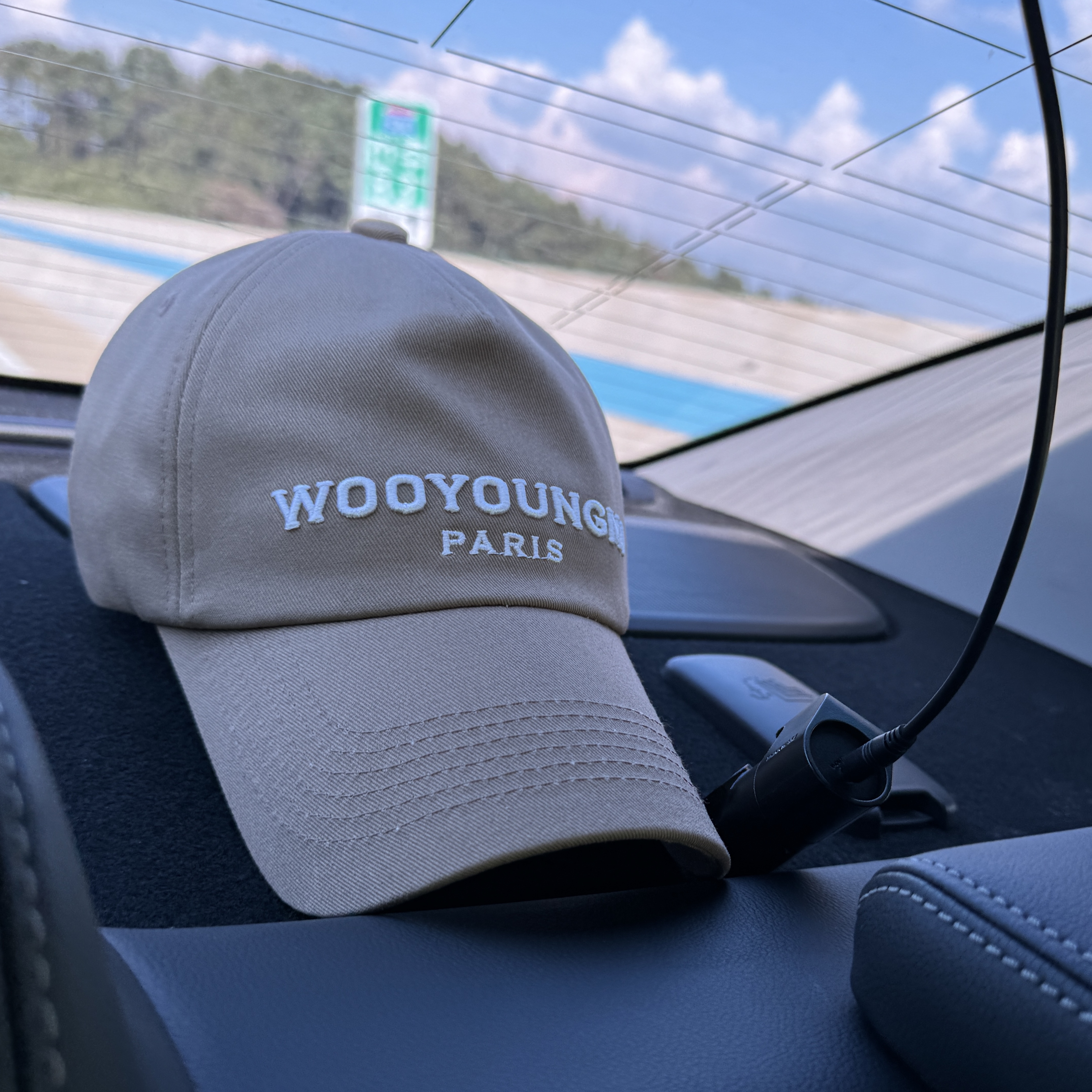 Wooyoungmi Embroidered Ball Cap Beige - 24SS 착용 스타일
