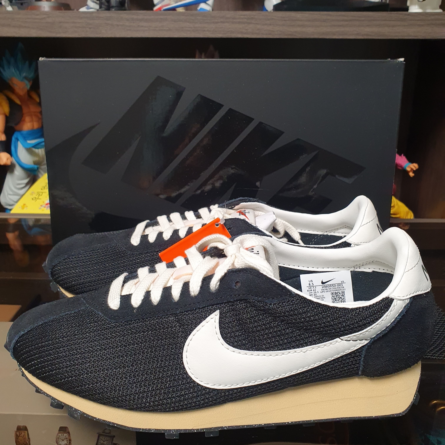 Nike LD-1000 SP Black and Sail 착용 스타일 - 2