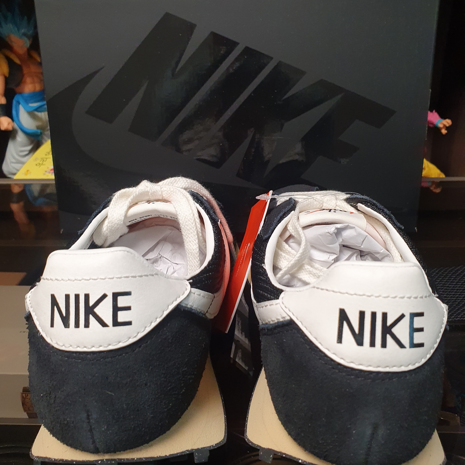 Nike LD-1000 SP Black and Sail 착용 스타일 - 3