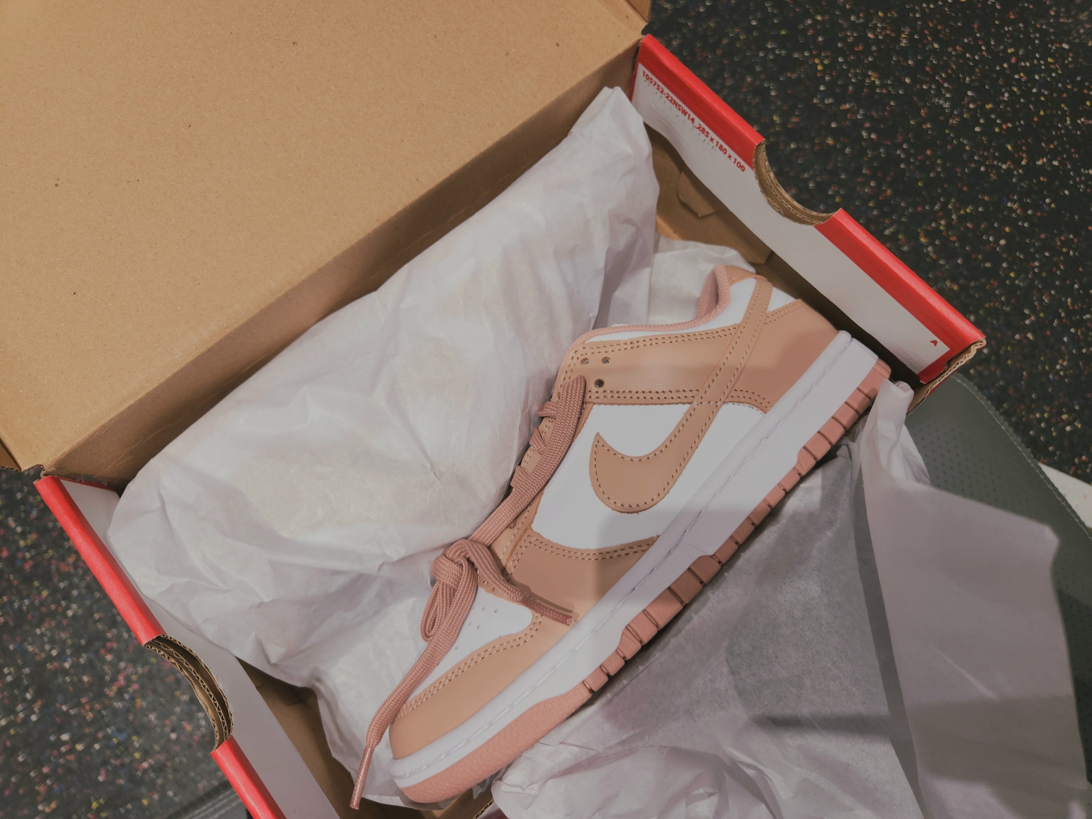 (W) Nike Dunk Low Rose Whisper 착용 스타일