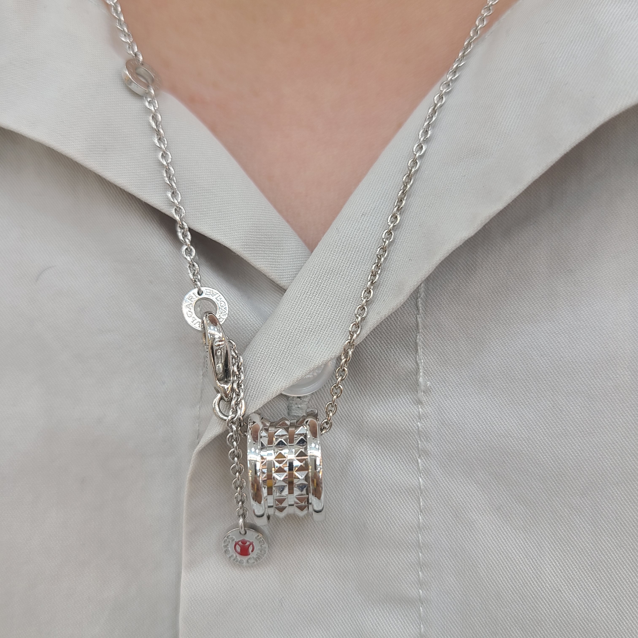 Bulgari Save The Children Necklace Sterling Silver 착용 스타일 - 1