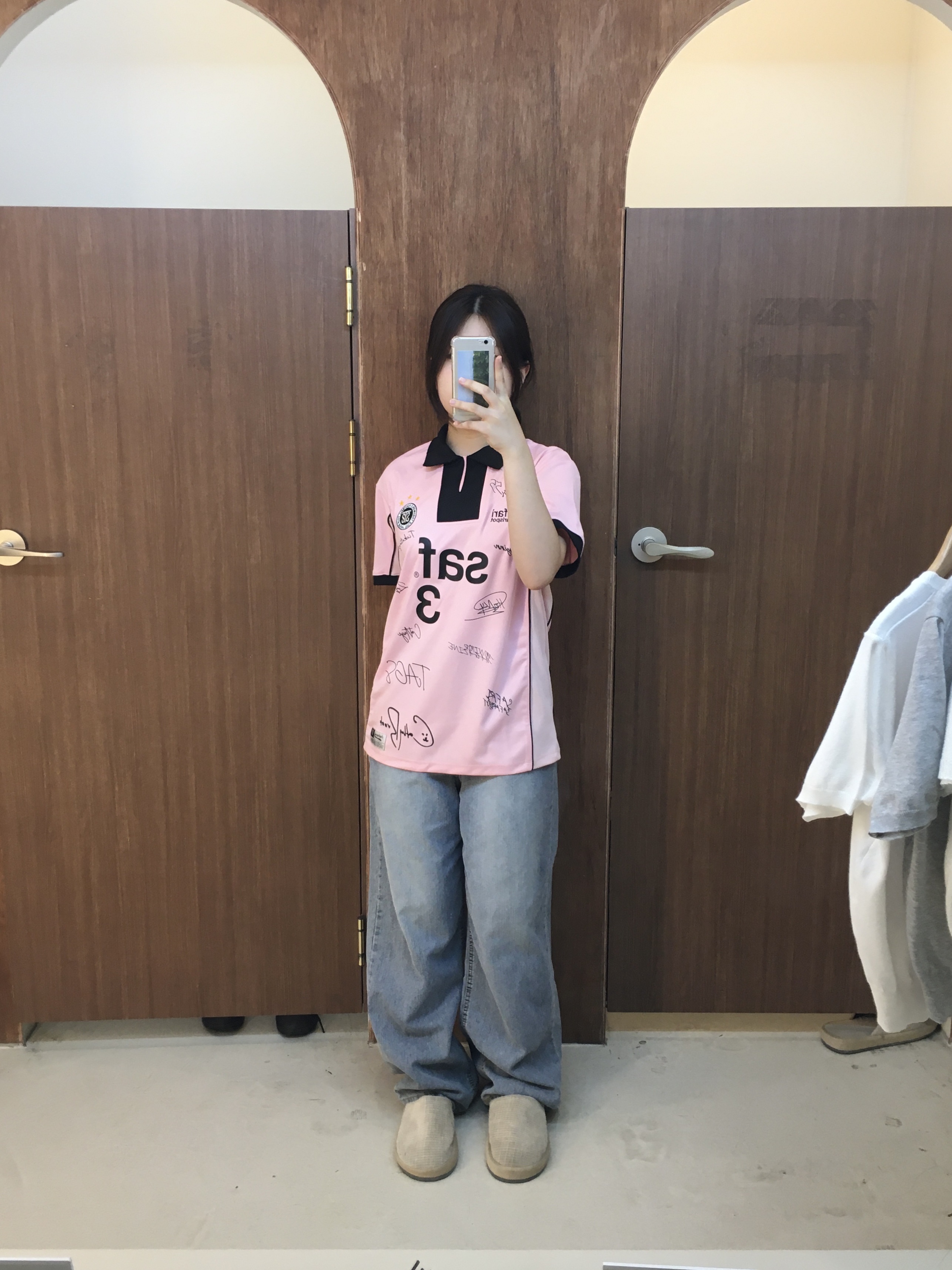 Safarispot Roux Base Uniform Fc Jersey Pink, Safarispot Roux Base Uniform Fc Jersey White 착용 스타일 - 2