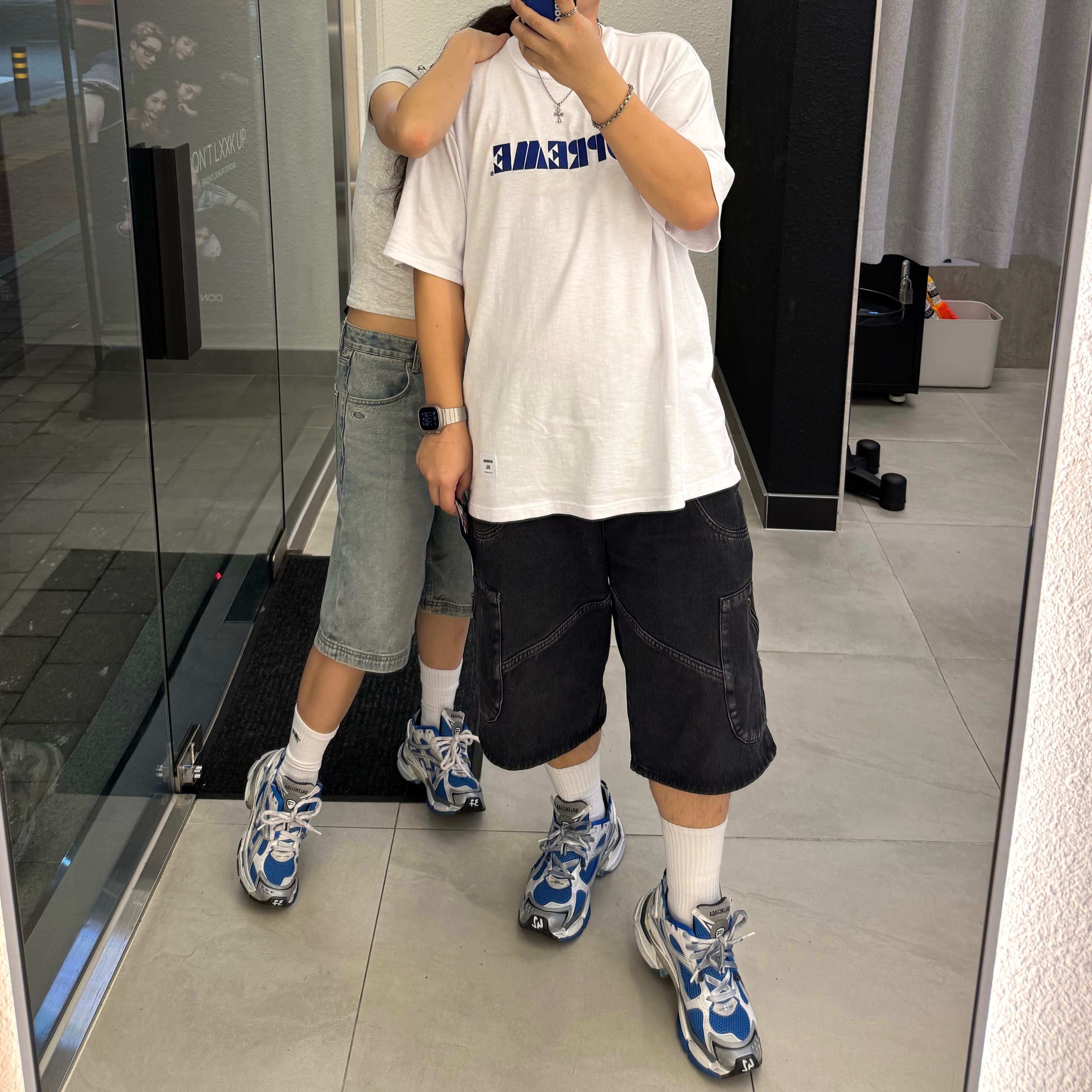 Supreme Stencil Embroidered S/S Top White - 24SS, Balenciaga Runner Sneakers Blue White 착용 스타일