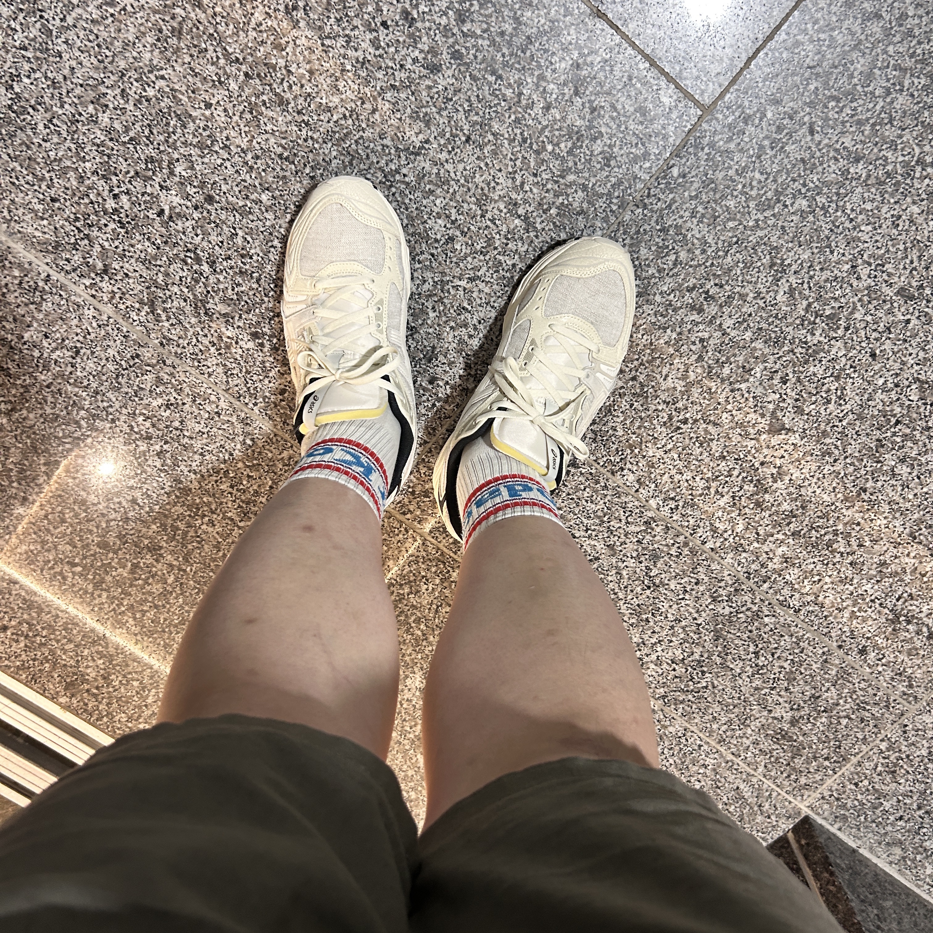 Asics Gel-Kayano 14 Imperfection Pack Cream 착용 스타일