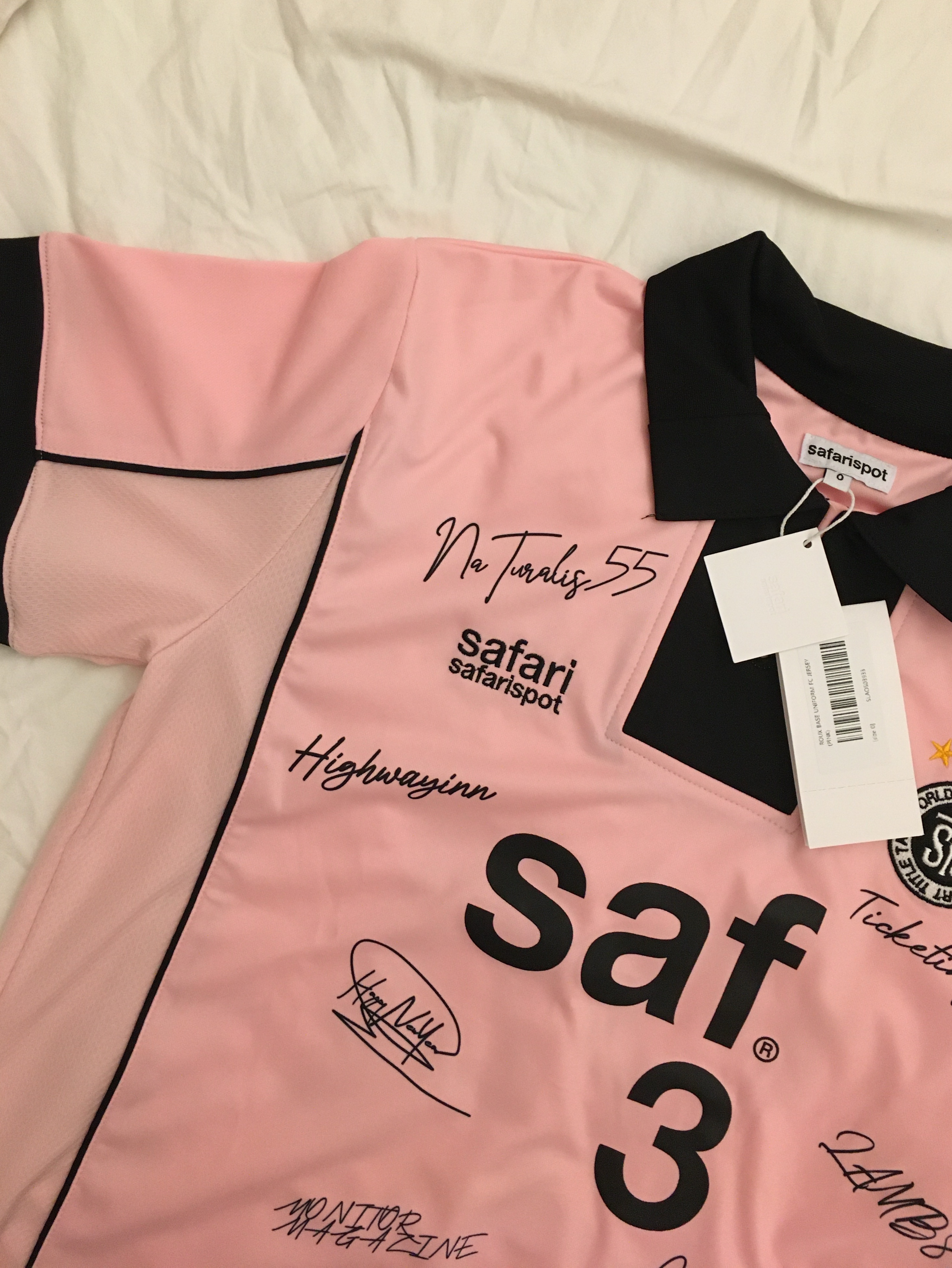 Safarispot Roux Base Uniform Fc Jersey Pink, Safarispot Roux Base Uniform Fc Jersey White 착용 스타일 - 3