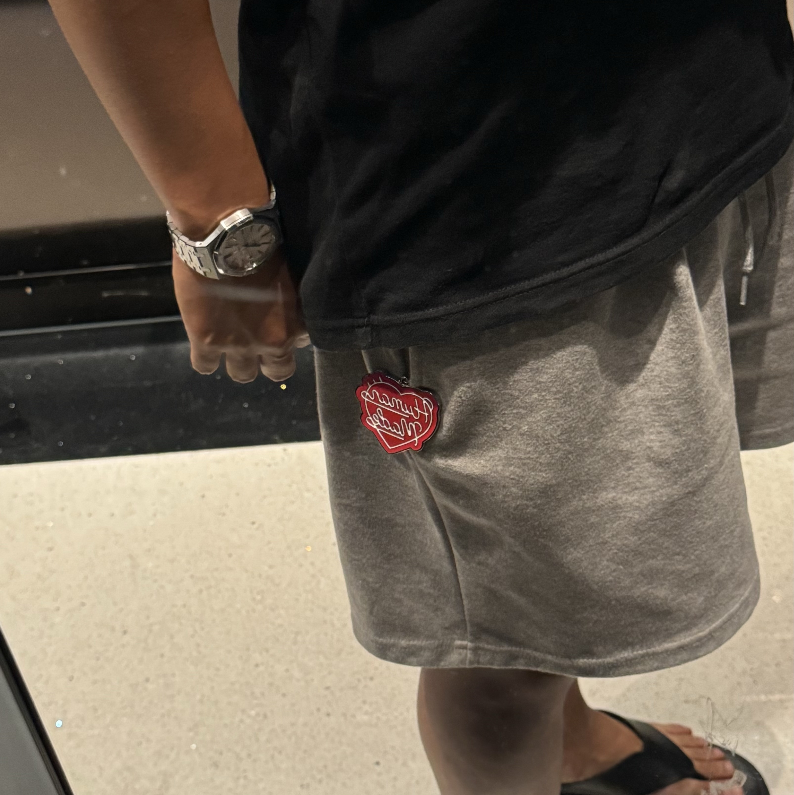 Human Made Heart Keyring Red 착용 스타일