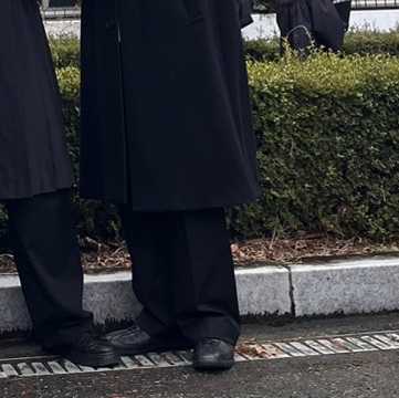 Pemont Dress Black 착용 스타일