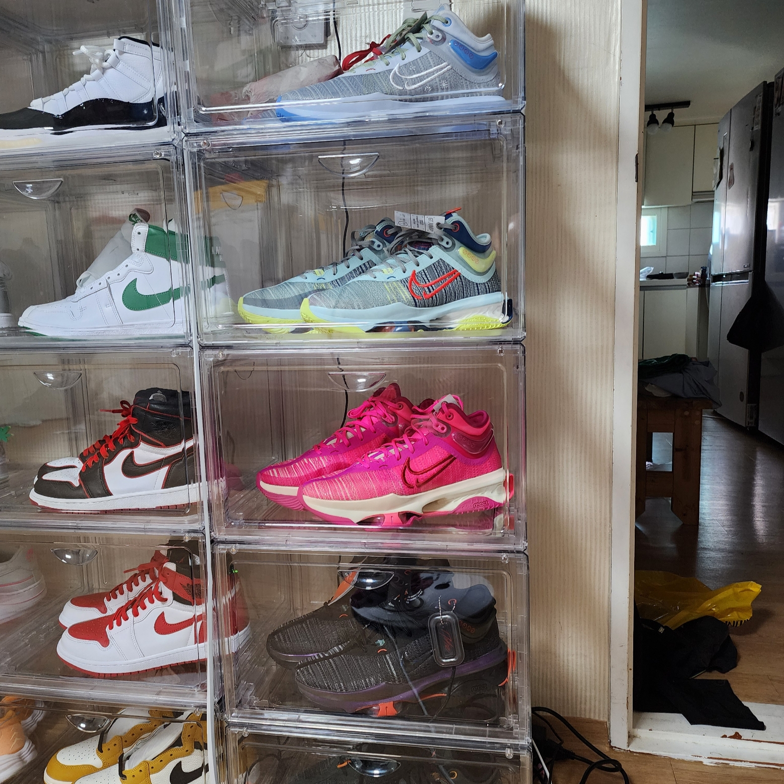 Nike Air Zoom GT Jump 2 EP Hyper Pink, Nike Air Zoom GT Jump 2 Black Picante Red 착용 스타일