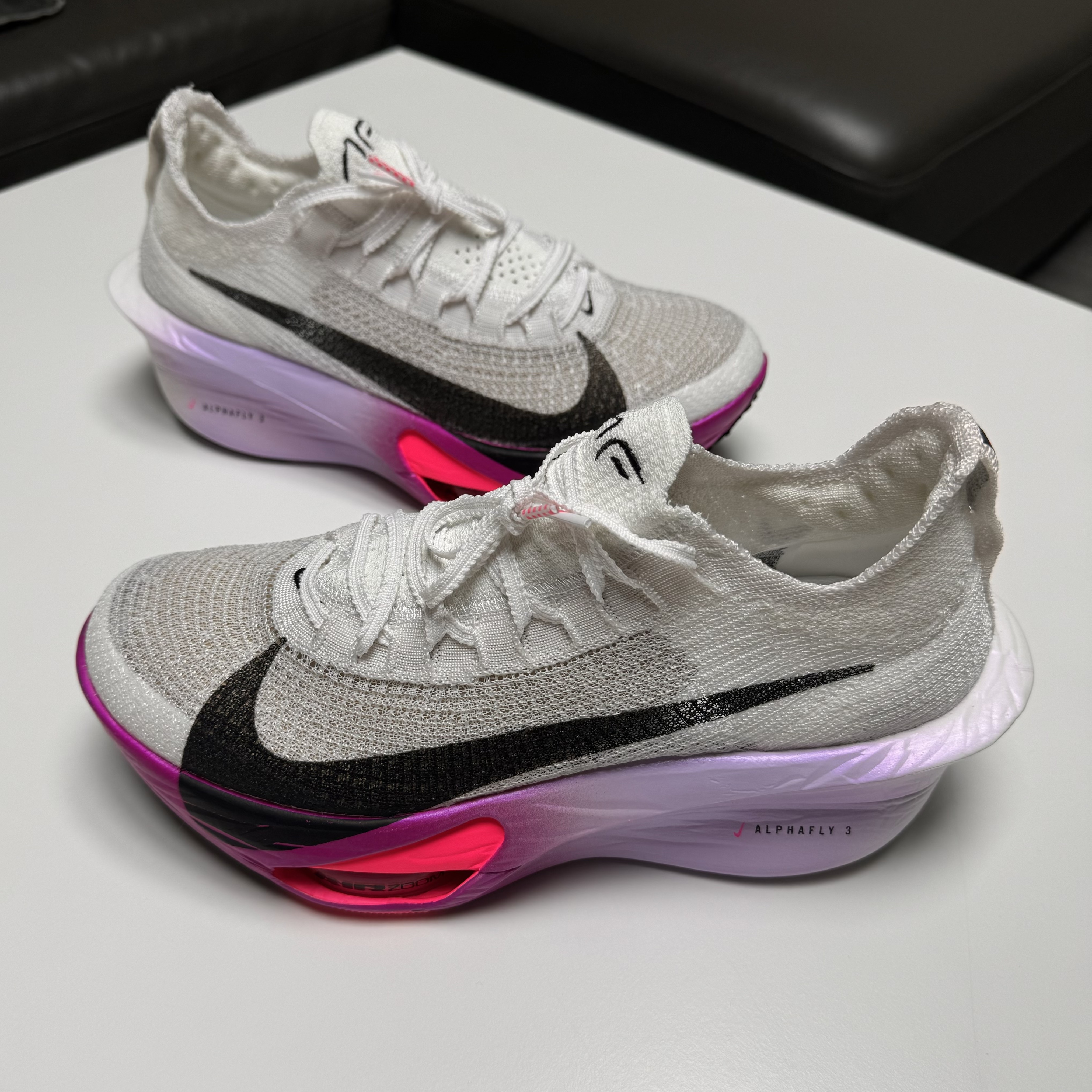 Nike Air Zoom Alphafly Next% 3 Hyper Pink 착용 스타일 - 3