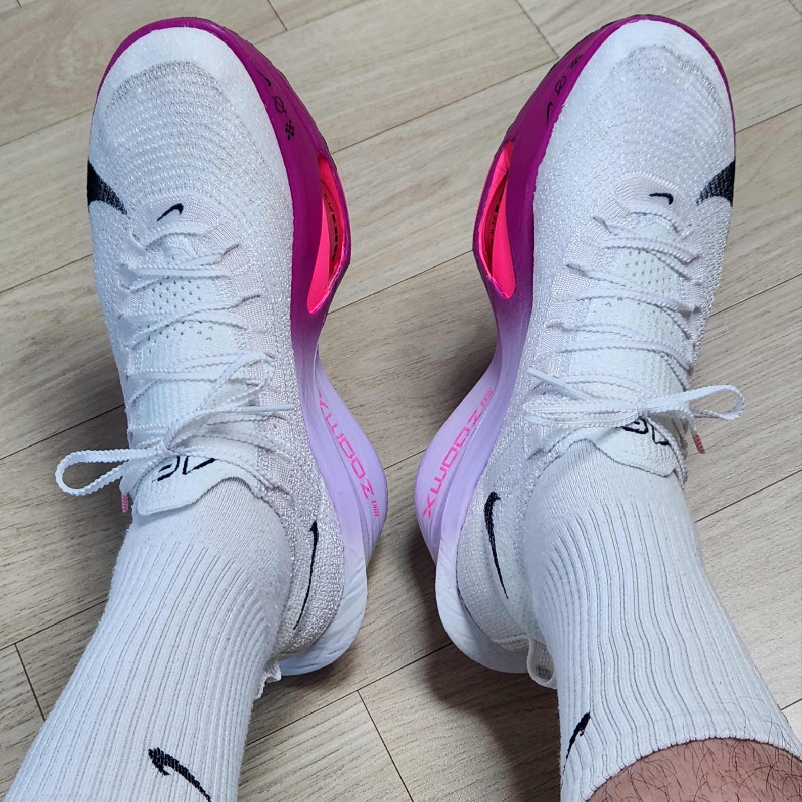 Nike Air Zoom Alphafly Next% 3 Hyper Pink 착용 스타일