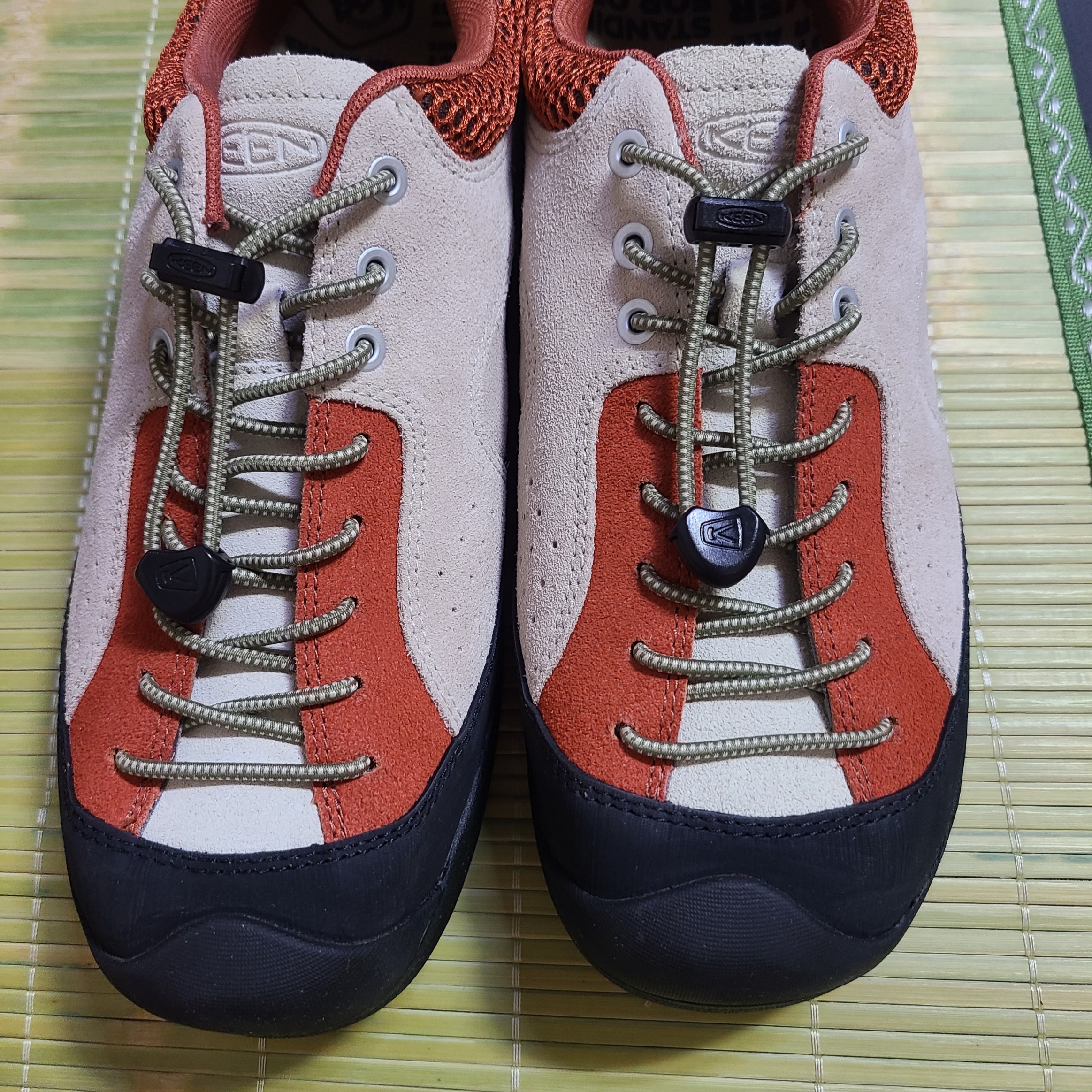 (W) Keen Jasper Rocks SP Baked Clay 착용 스타일