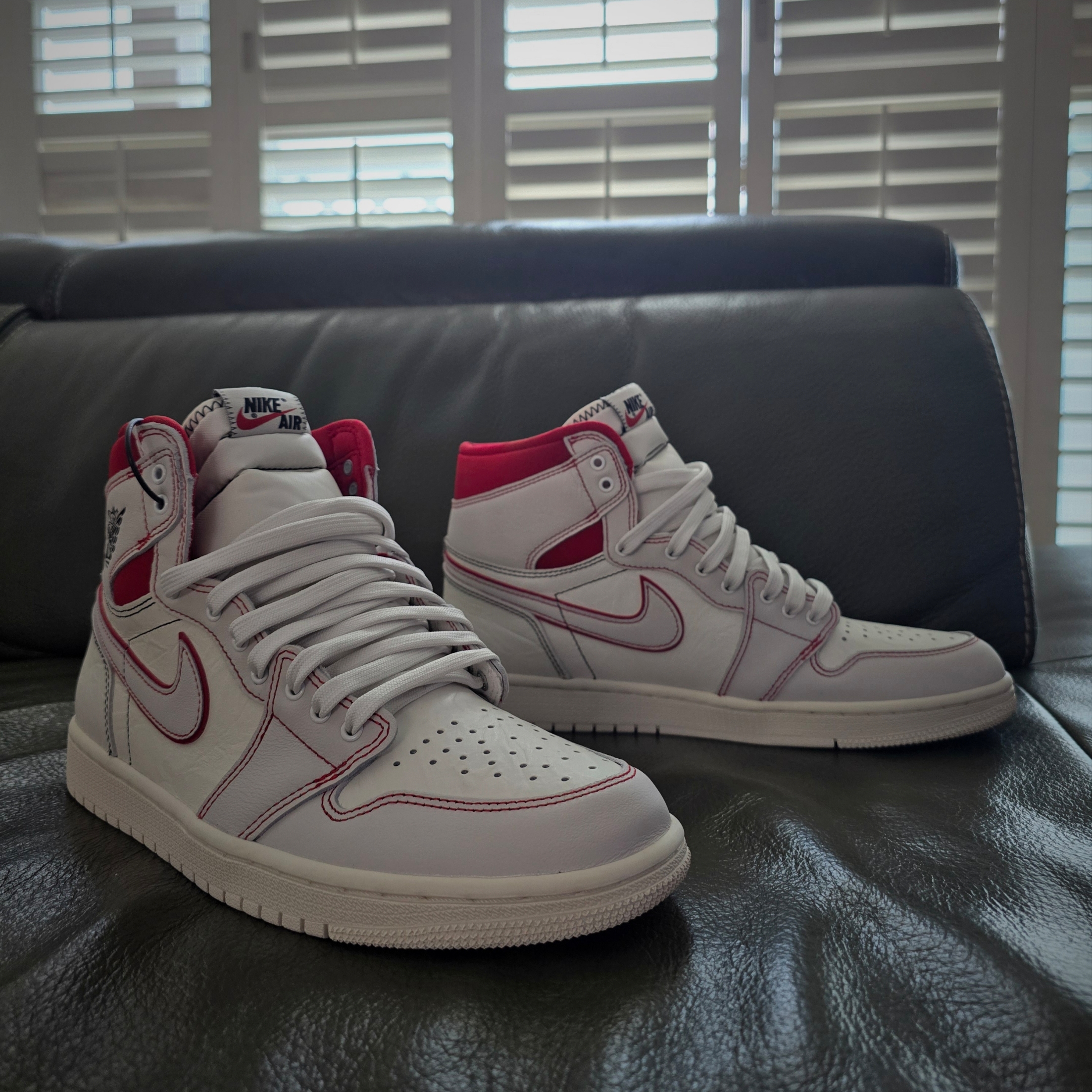 Jordan 1 Retro High Phantom Gym Red 착용 스타일 - 1