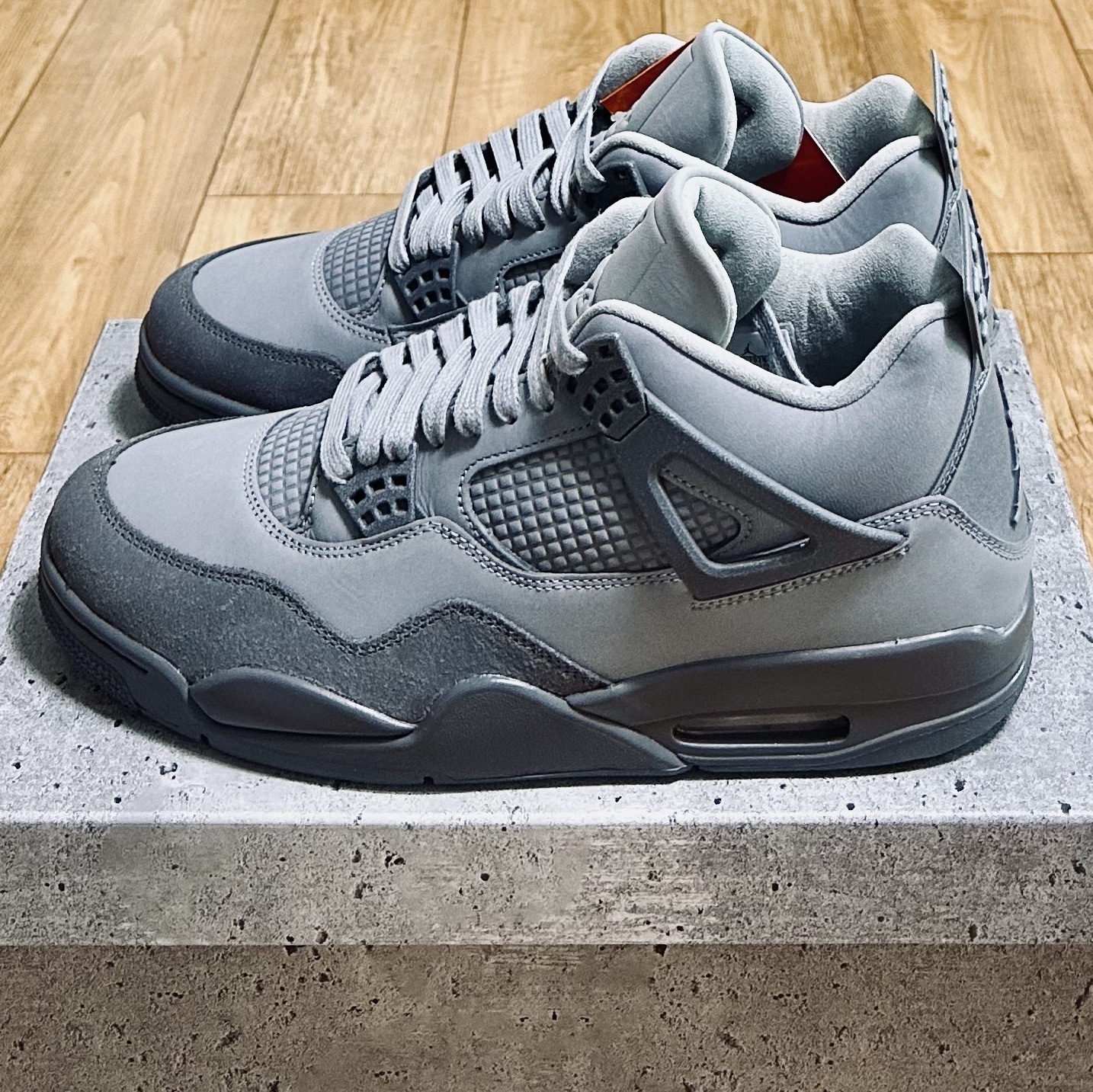 Jordan 4 Retro SE Wet Cement 착용 스타일